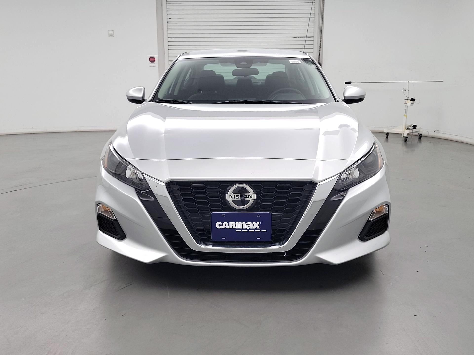 Thumbnail: 2022 Nissan Altima - 2
