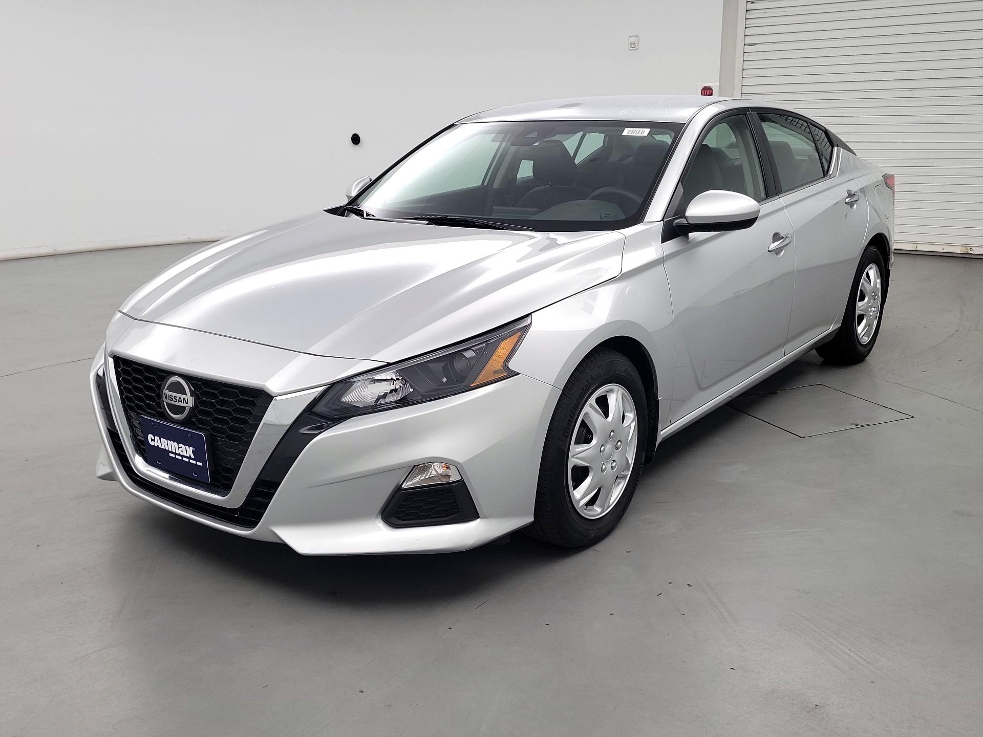 Thumbnail: 2022 Nissan Altima - 3