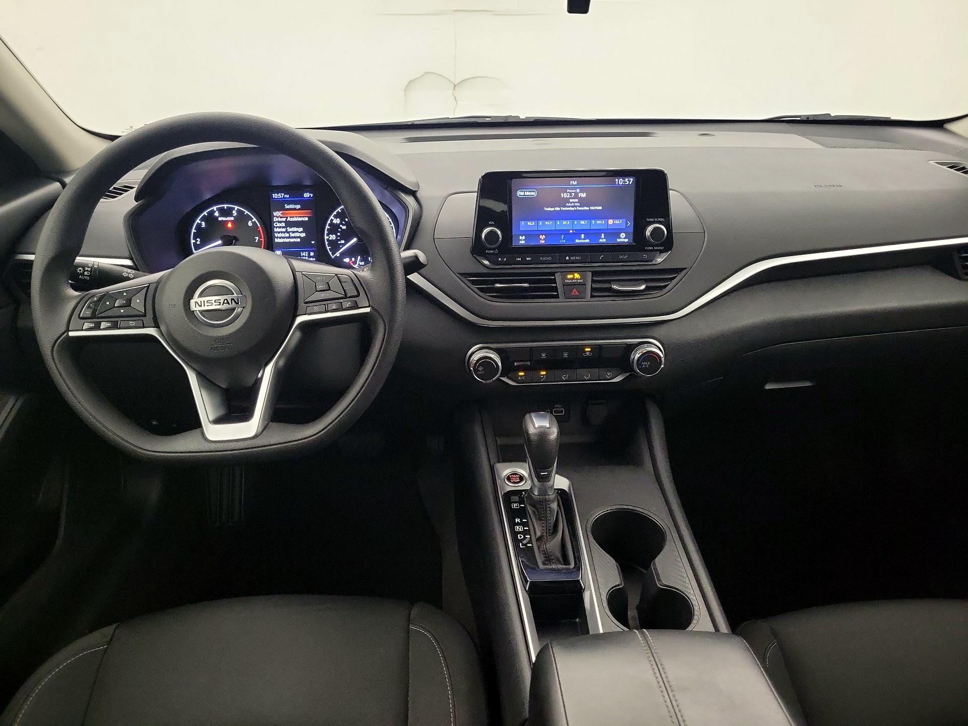 Thumbnail: 2022 Nissan Altima - 8