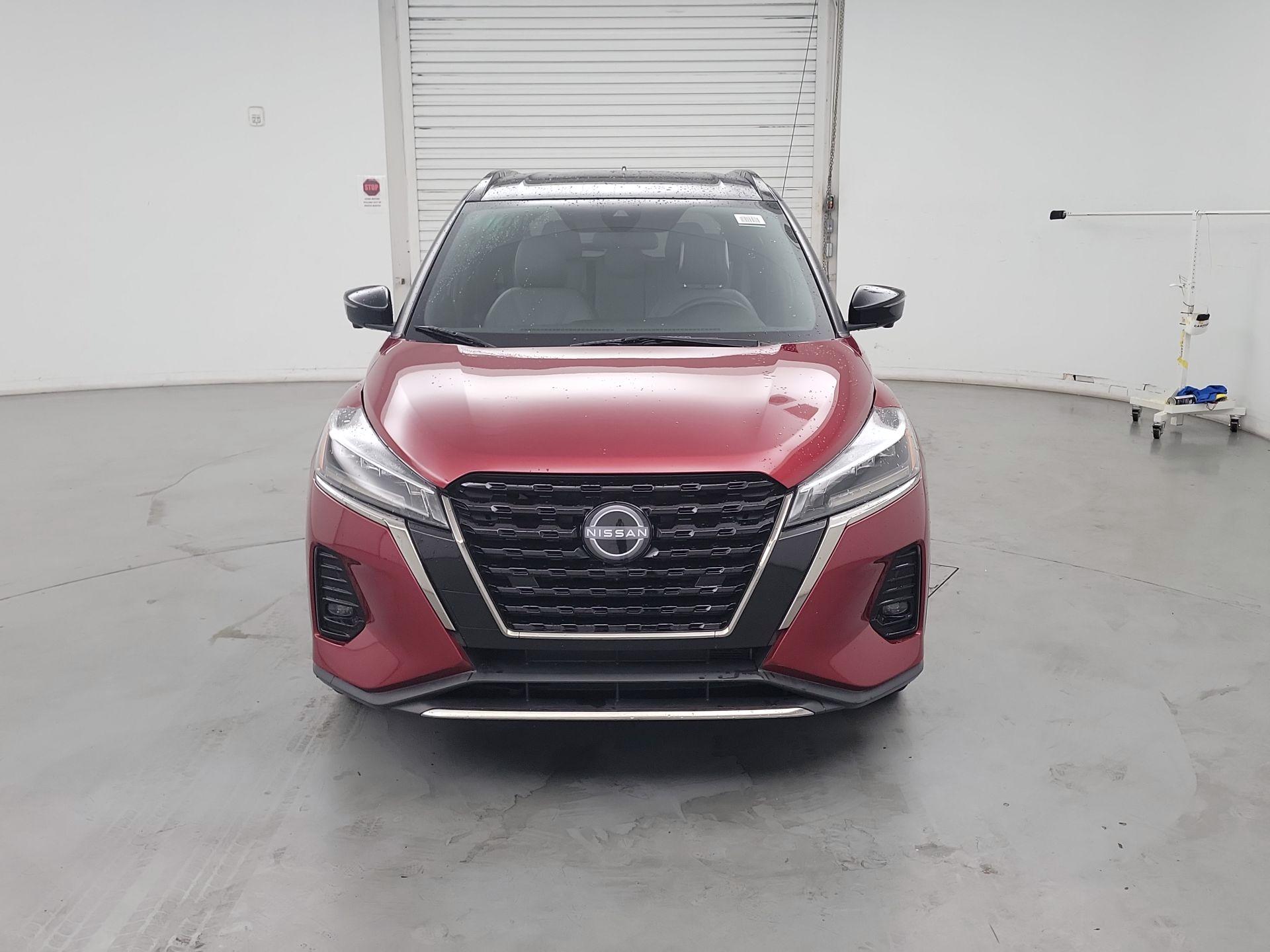 Thumbnail: 2023 Nissan Kicks - 2