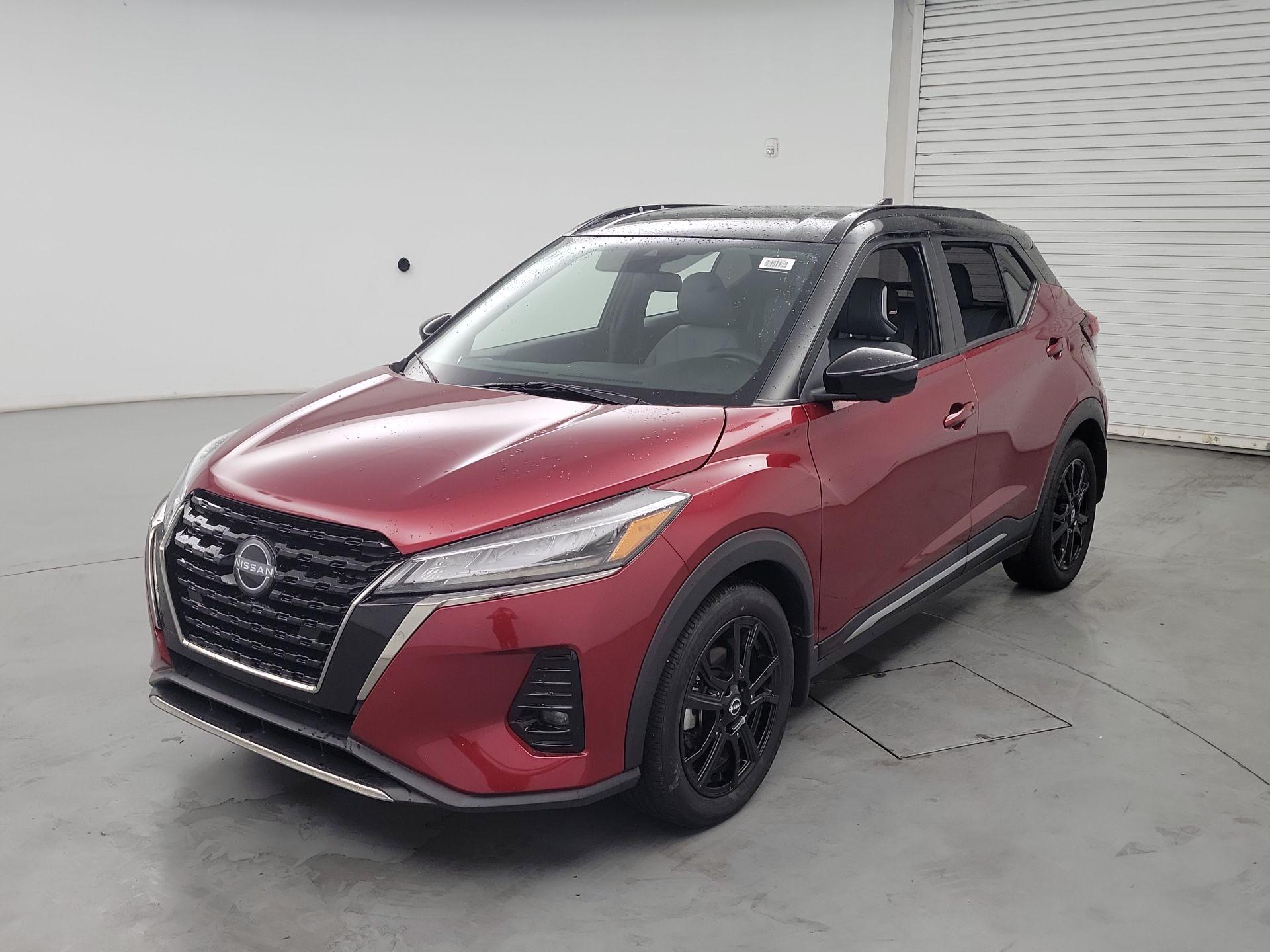 Thumbnail: 2023 Nissan Kicks - 3