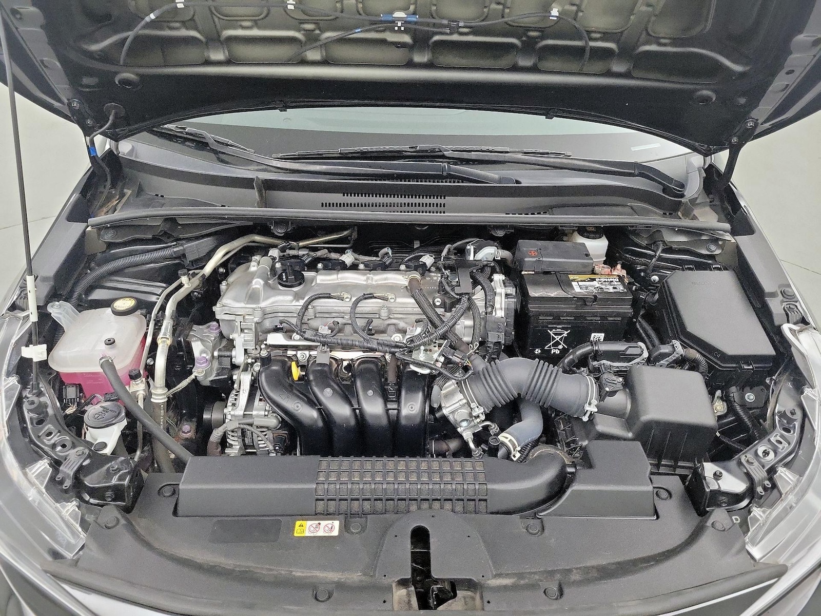 2021 Toyota Corolla LE - Photo 19