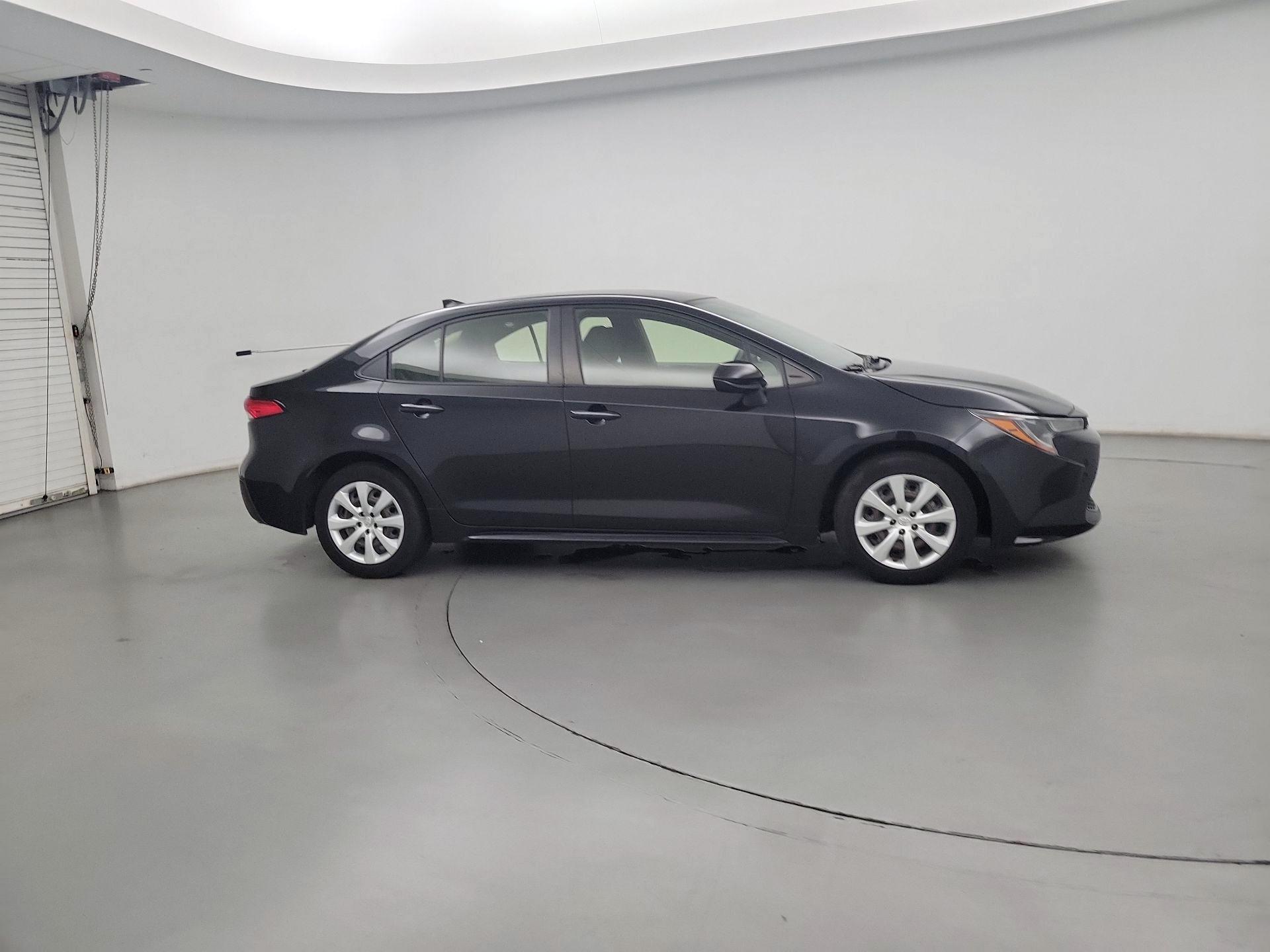 Thumbnail: 2021 Toyota Corolla - 4
