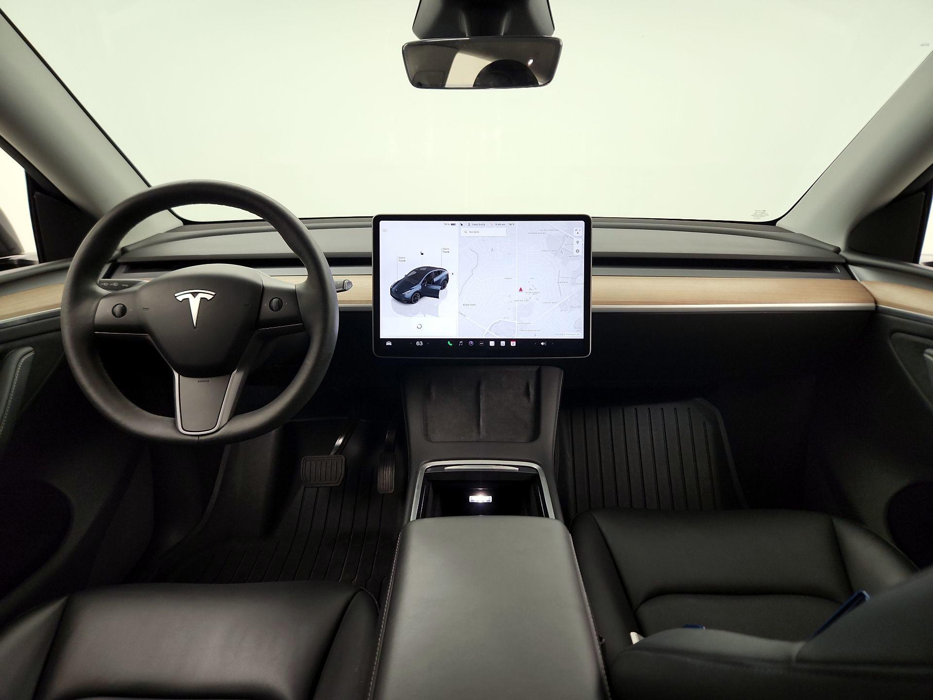 Thumbnail: 2024 Tesla Model Y - 8