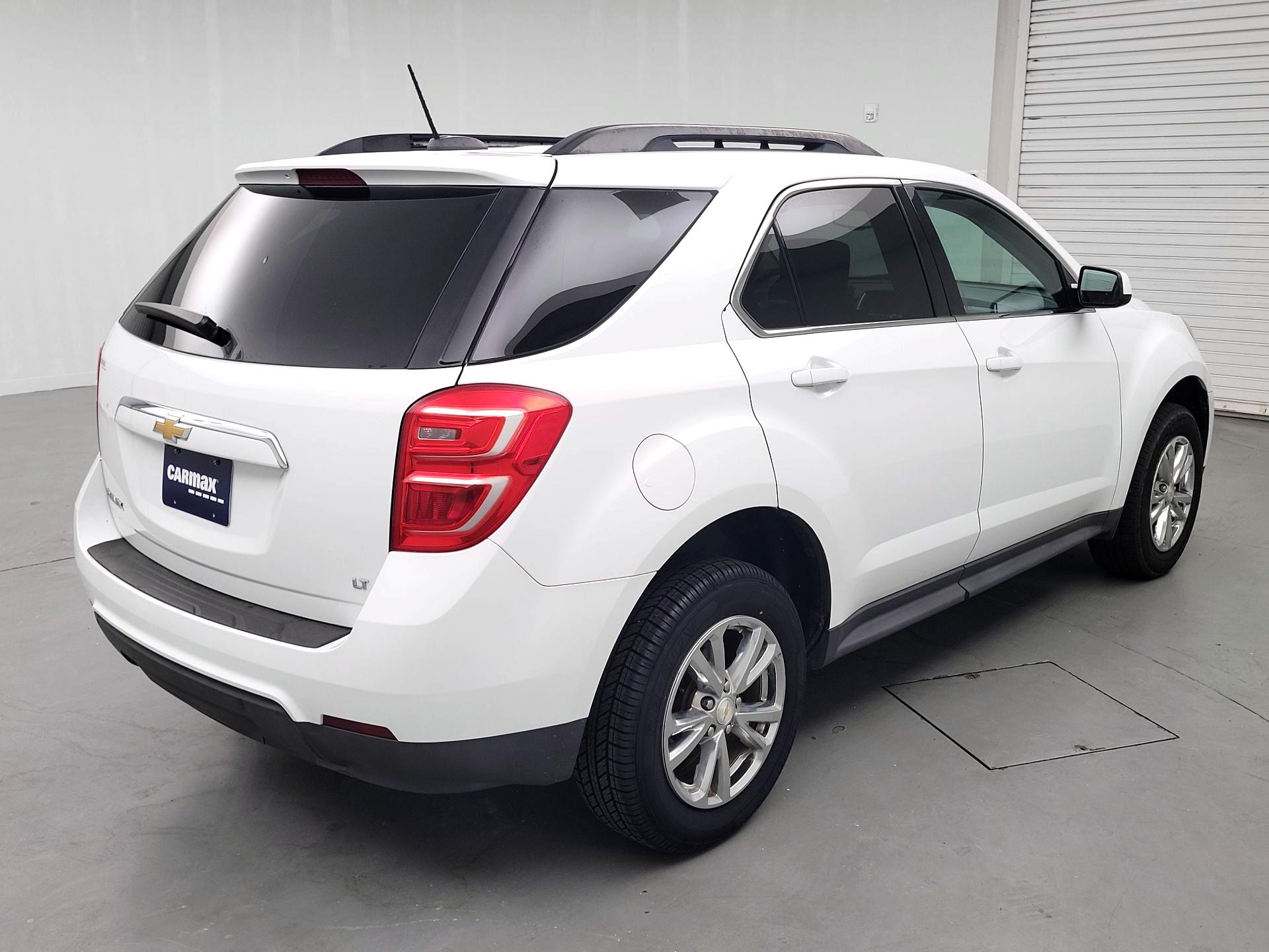 Thumbnail: 2017 Chevrolet Equinox - 5