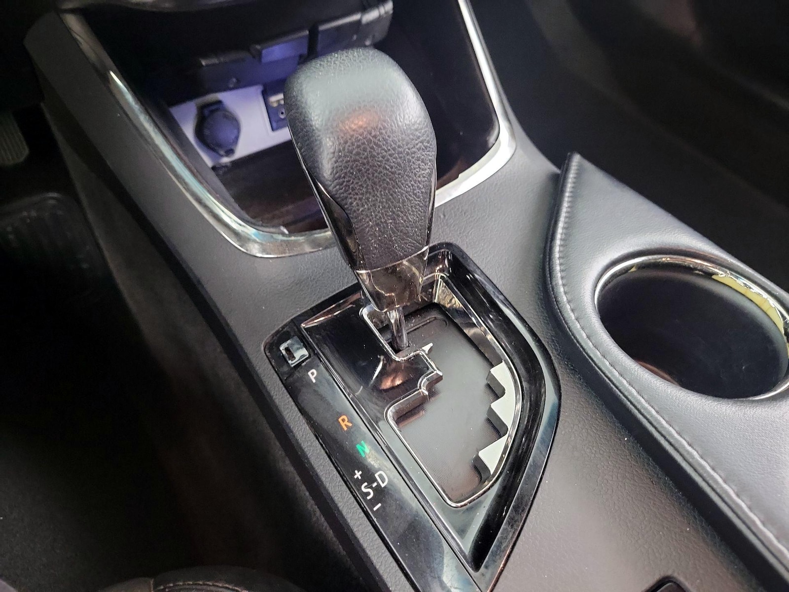 2016 Toyota Avalon XLE - Photo 16