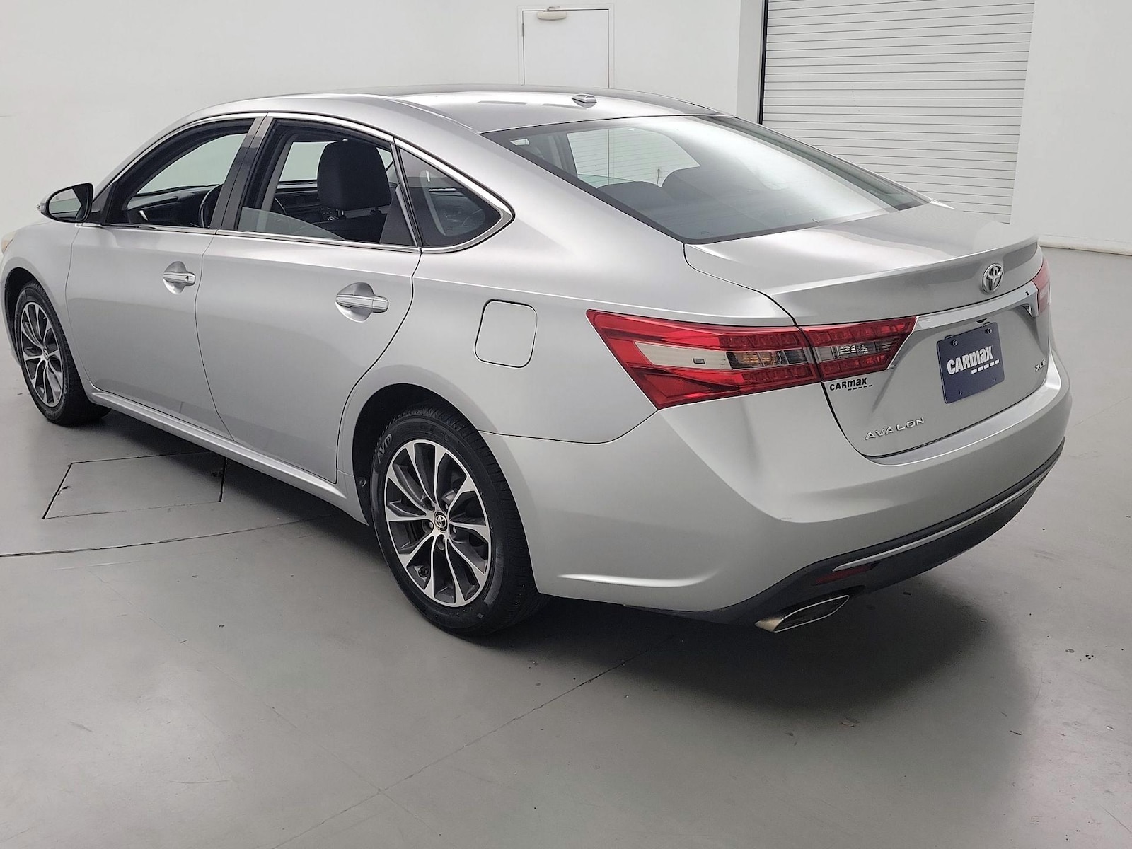 2016 Toyota Avalon XLE - Photo 7