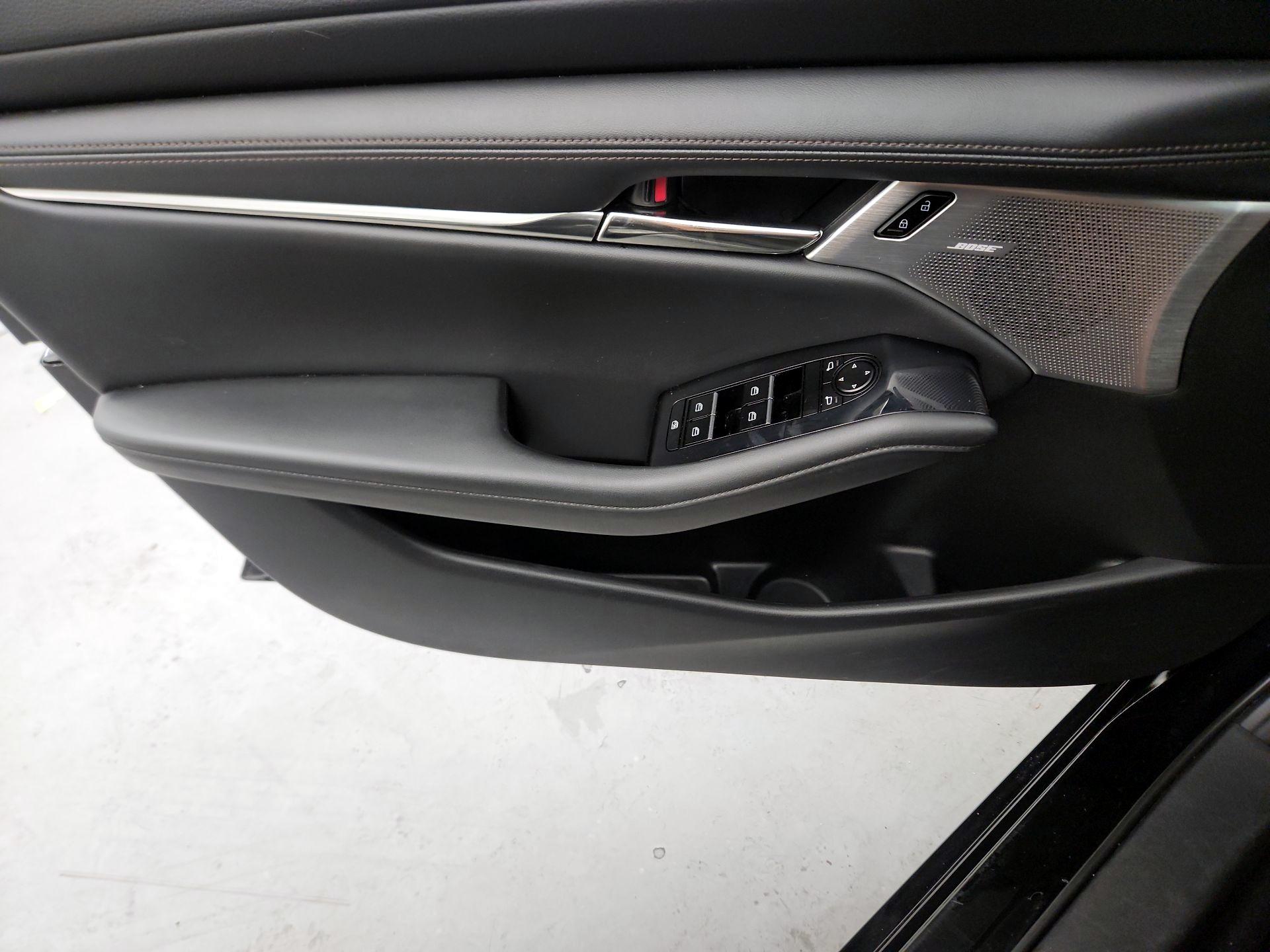 Thumbnail: 2021 Mazda Mazda3 - 12