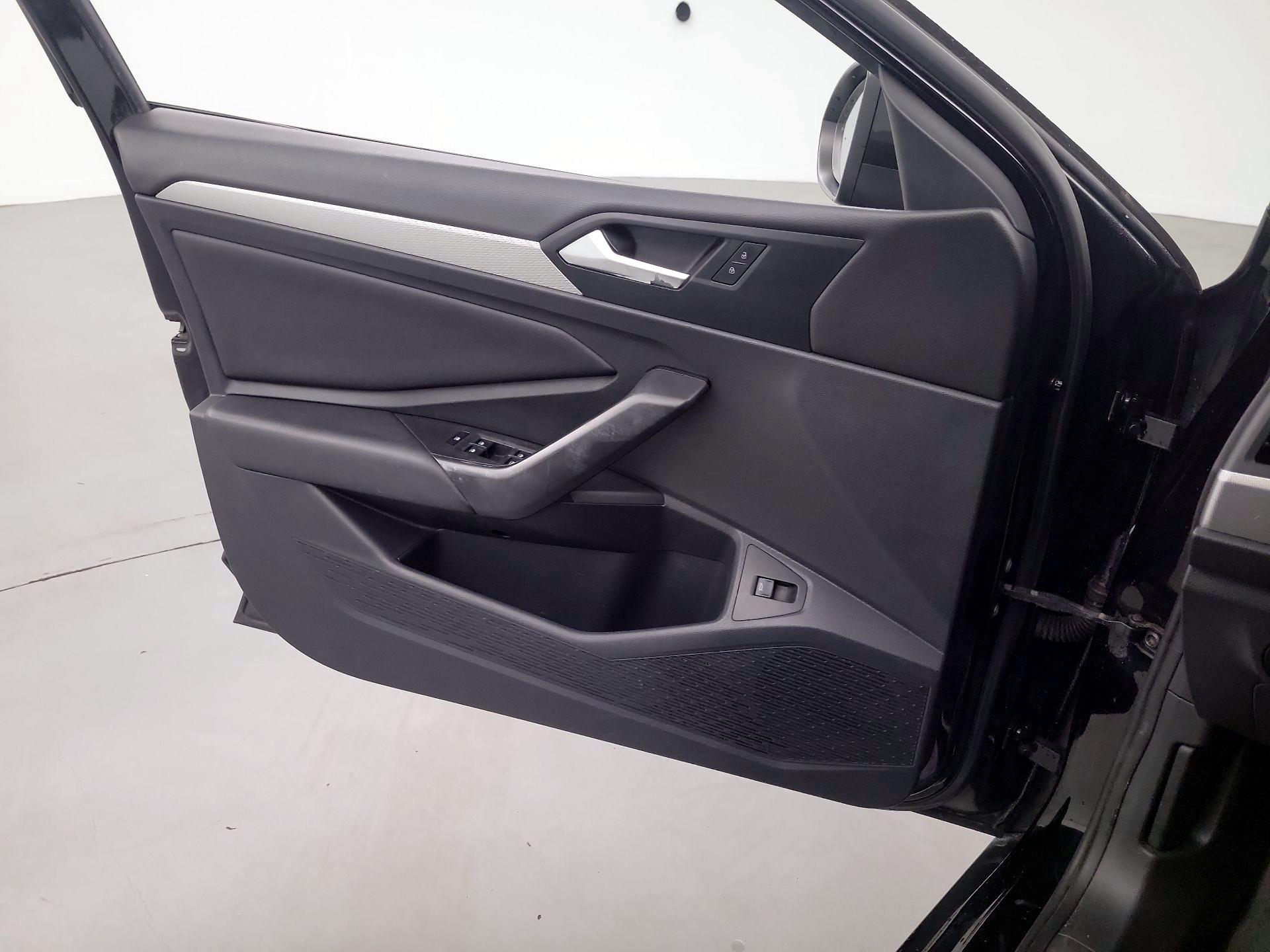 Thumbnail: 2020 Volkswagen Jetta - 12