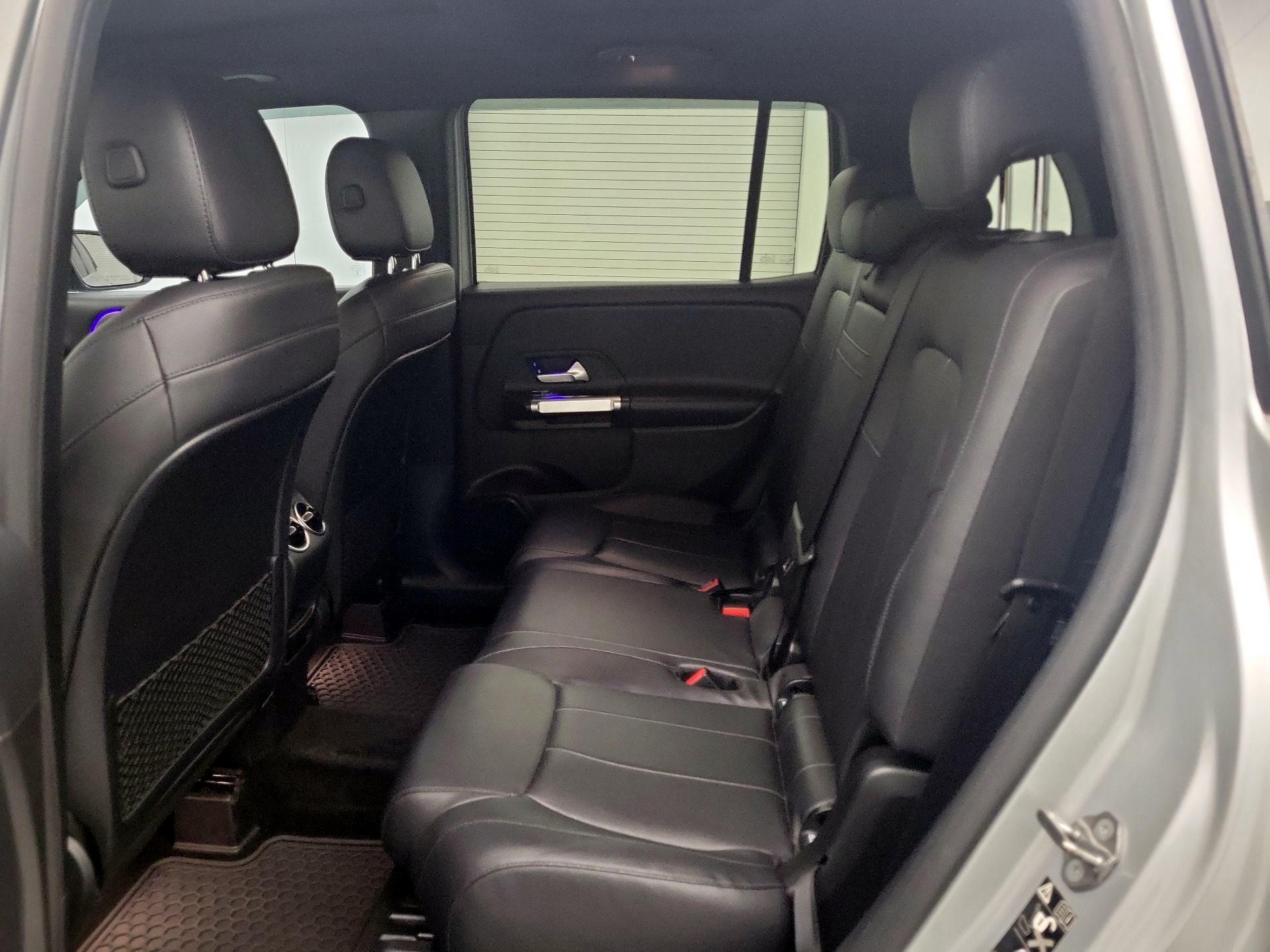 Thumbnail: 2020 Mercedes-Benz GLB - 20