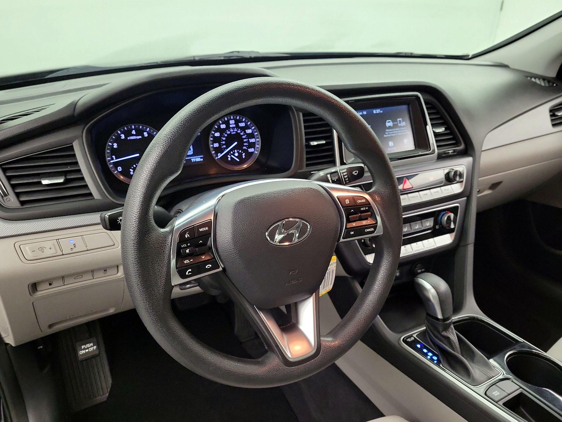 Thumbnail: 2018 Hyundai Sonata - 9