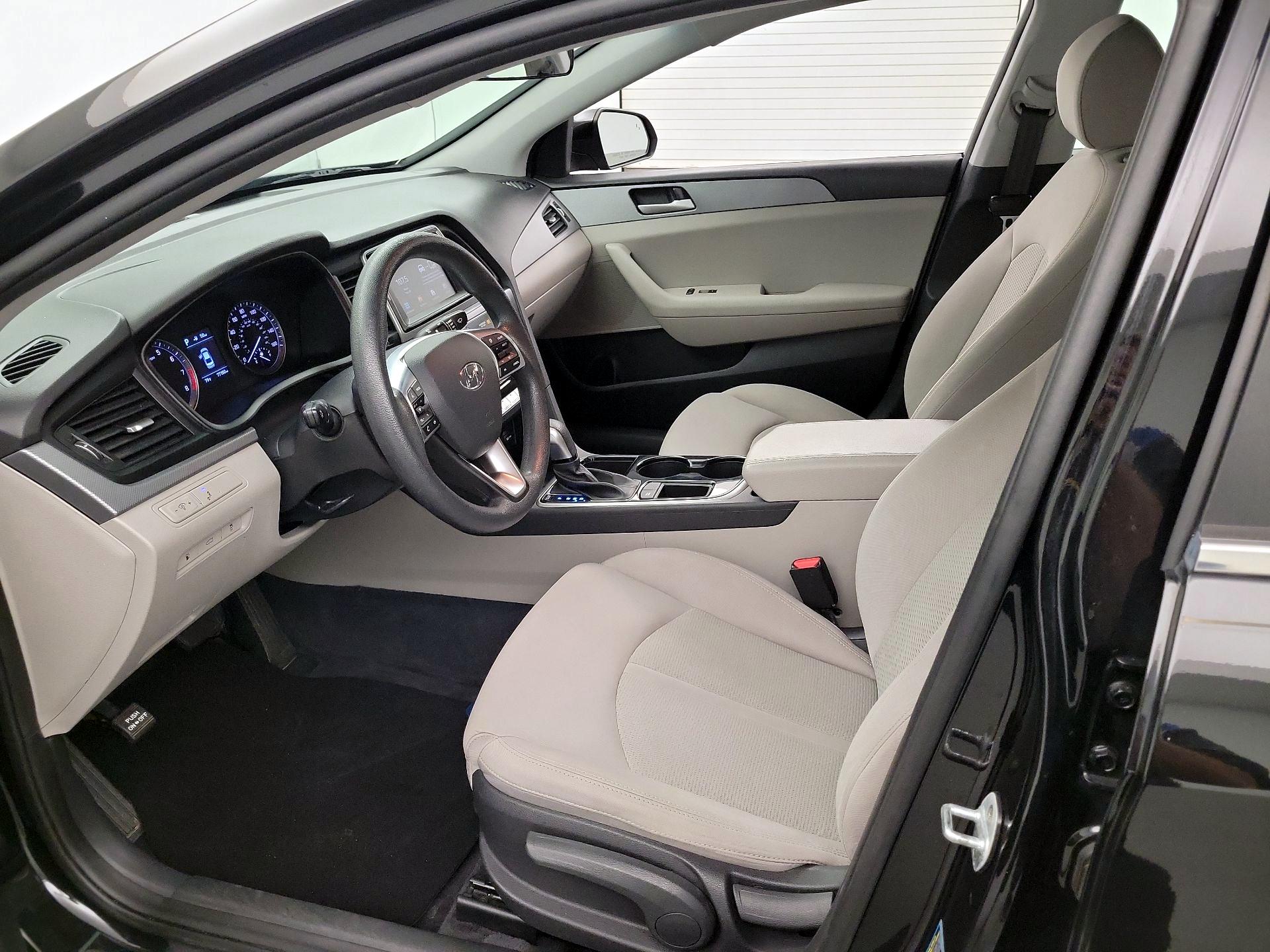 Thumbnail: 2018 Hyundai Sonata - 11