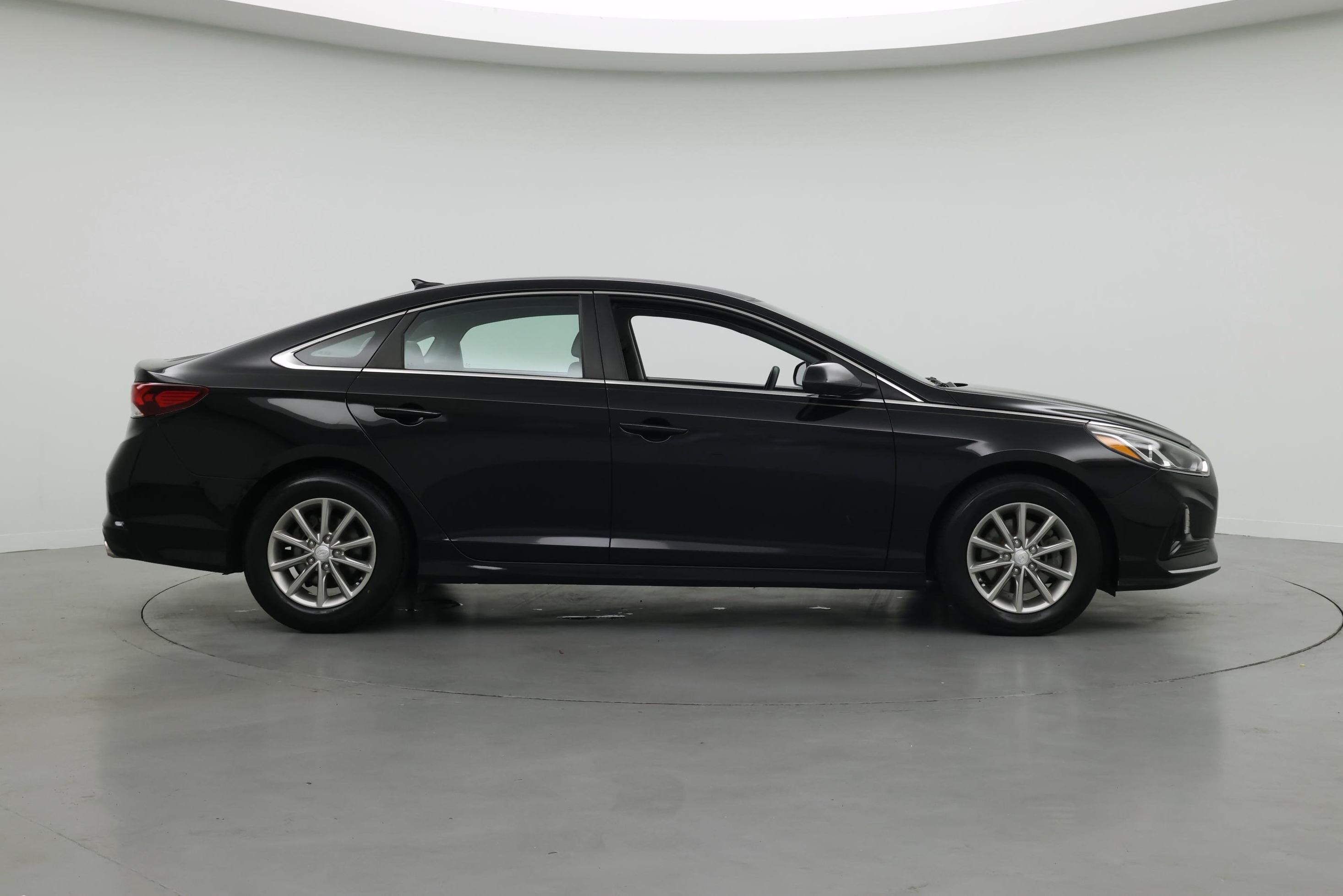 Thumbnail: 2018 Hyundai Sonata - 7