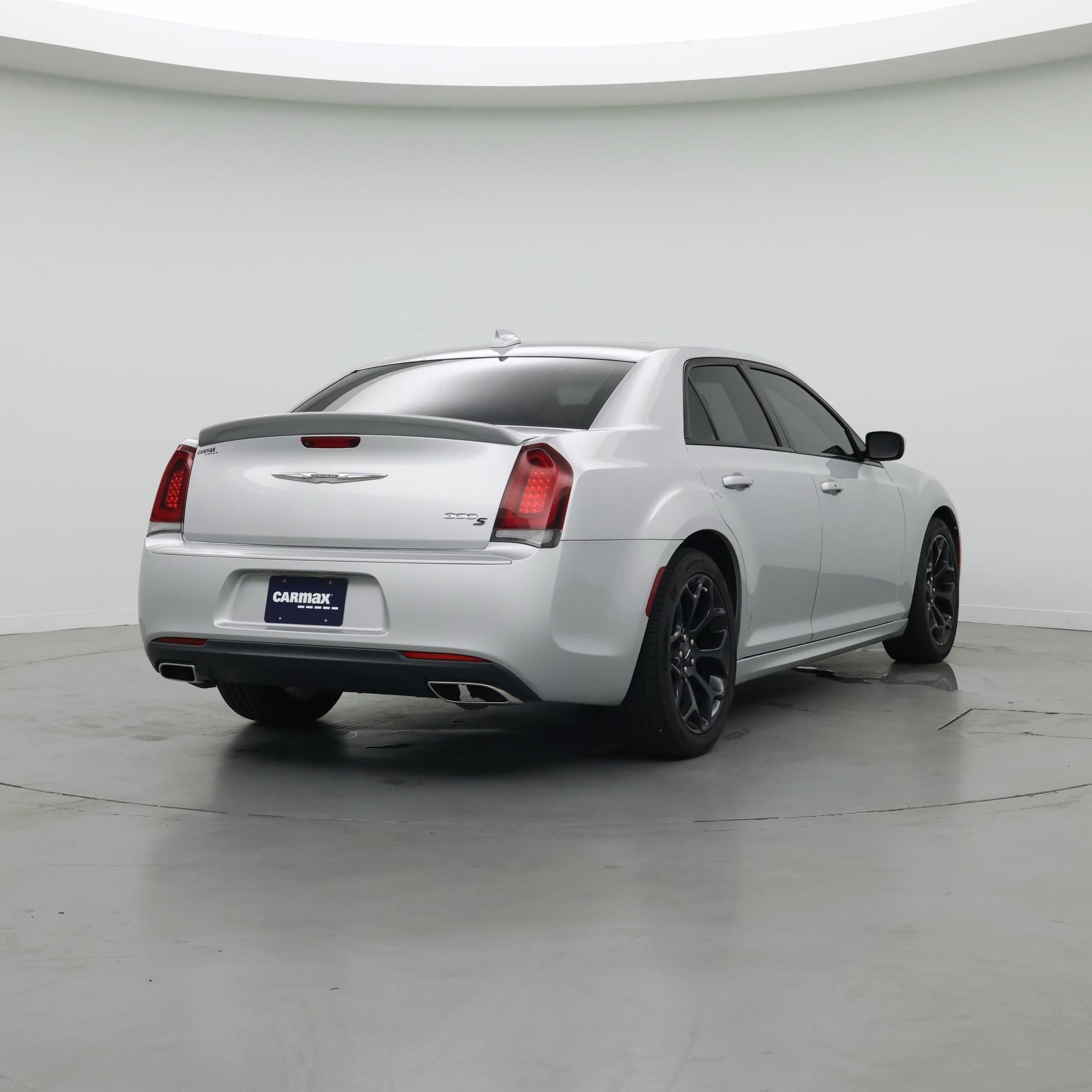 Thumbnail: 2019 Chrysler 300 - 8