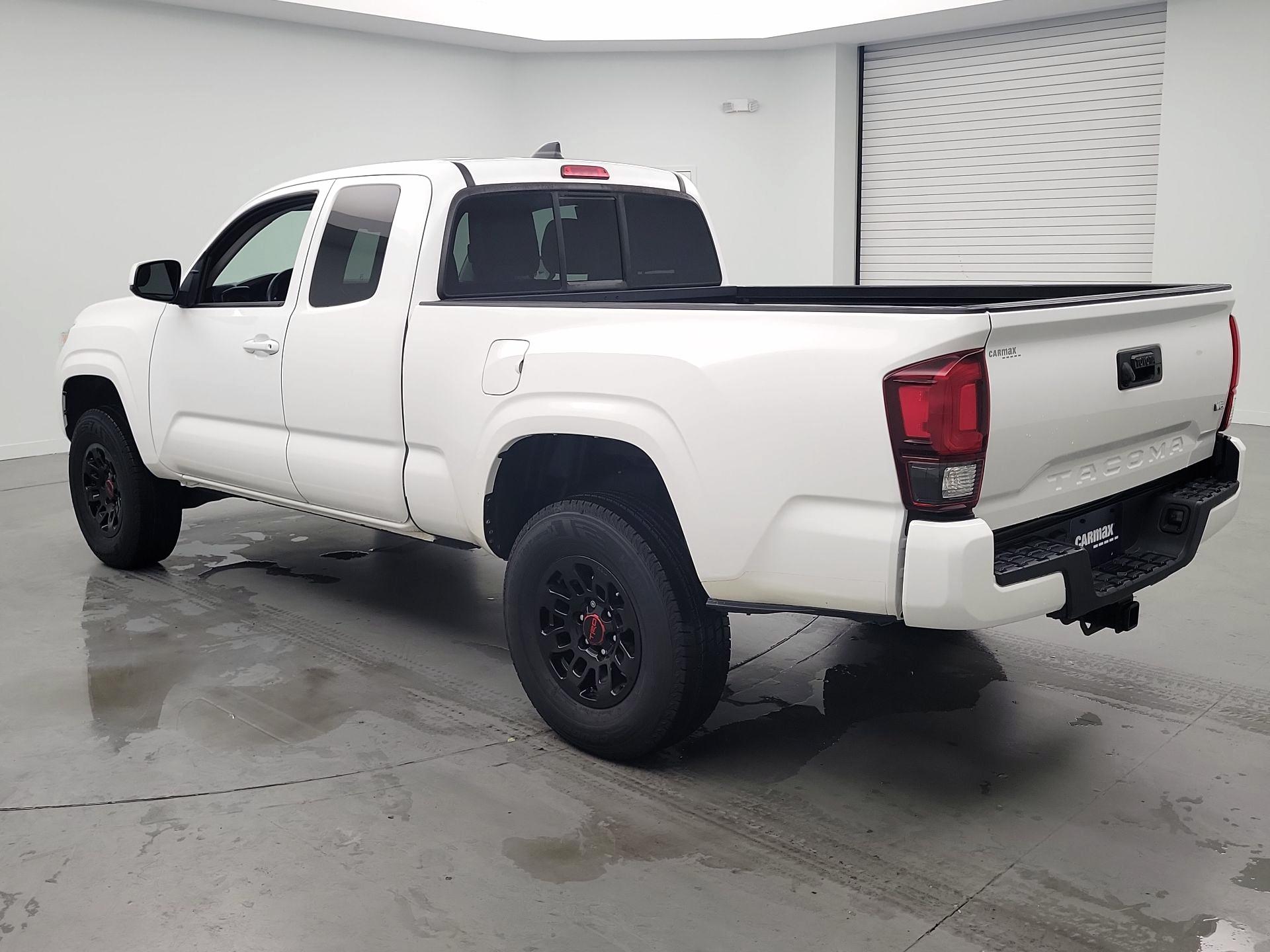 Thumbnail: 2022 Toyota Tacoma - 7
