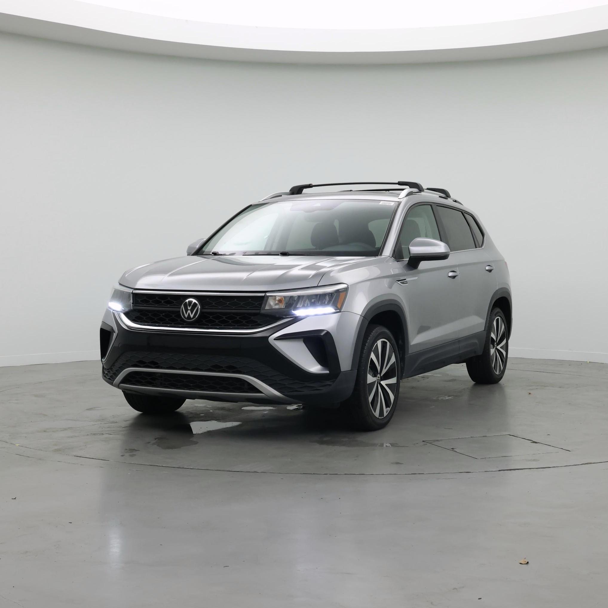 Thumbnail: 2023 Volkswagen Taos - 4