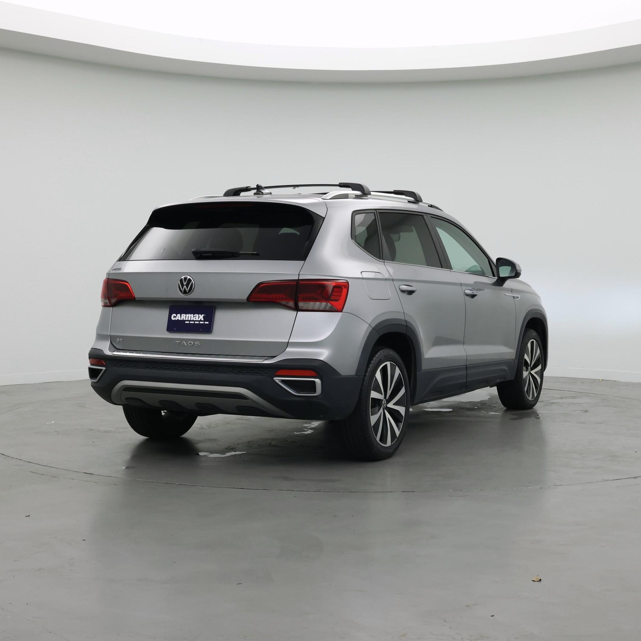 Thumbnail: 2023 Volkswagen Taos - 8