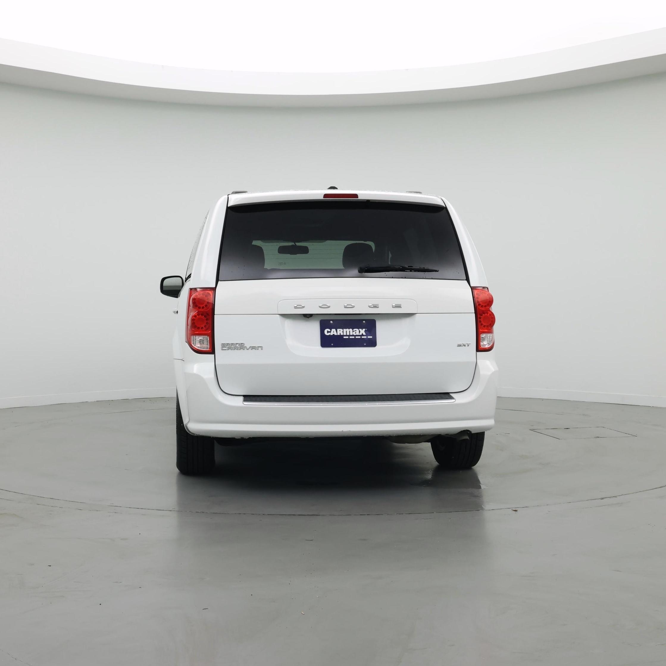 Thumbnail: 2017 Dodge Grand Caravan - 6