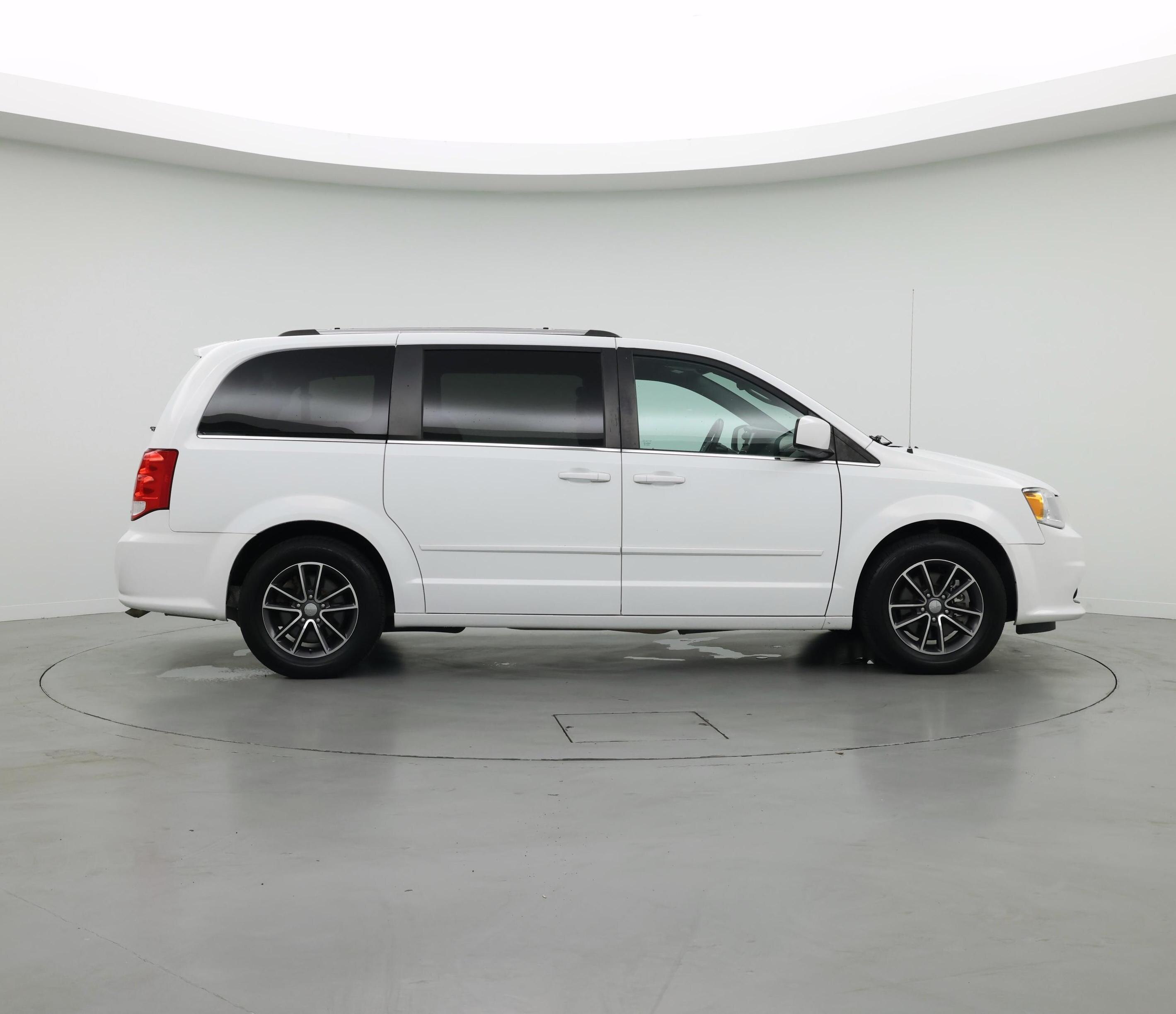 Thumbnail: 2017 Dodge Grand Caravan - 7