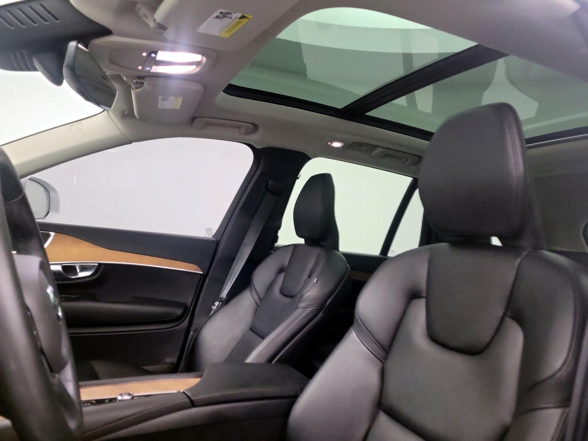 Thumbnail: 2023 Volvo XC90 - 19