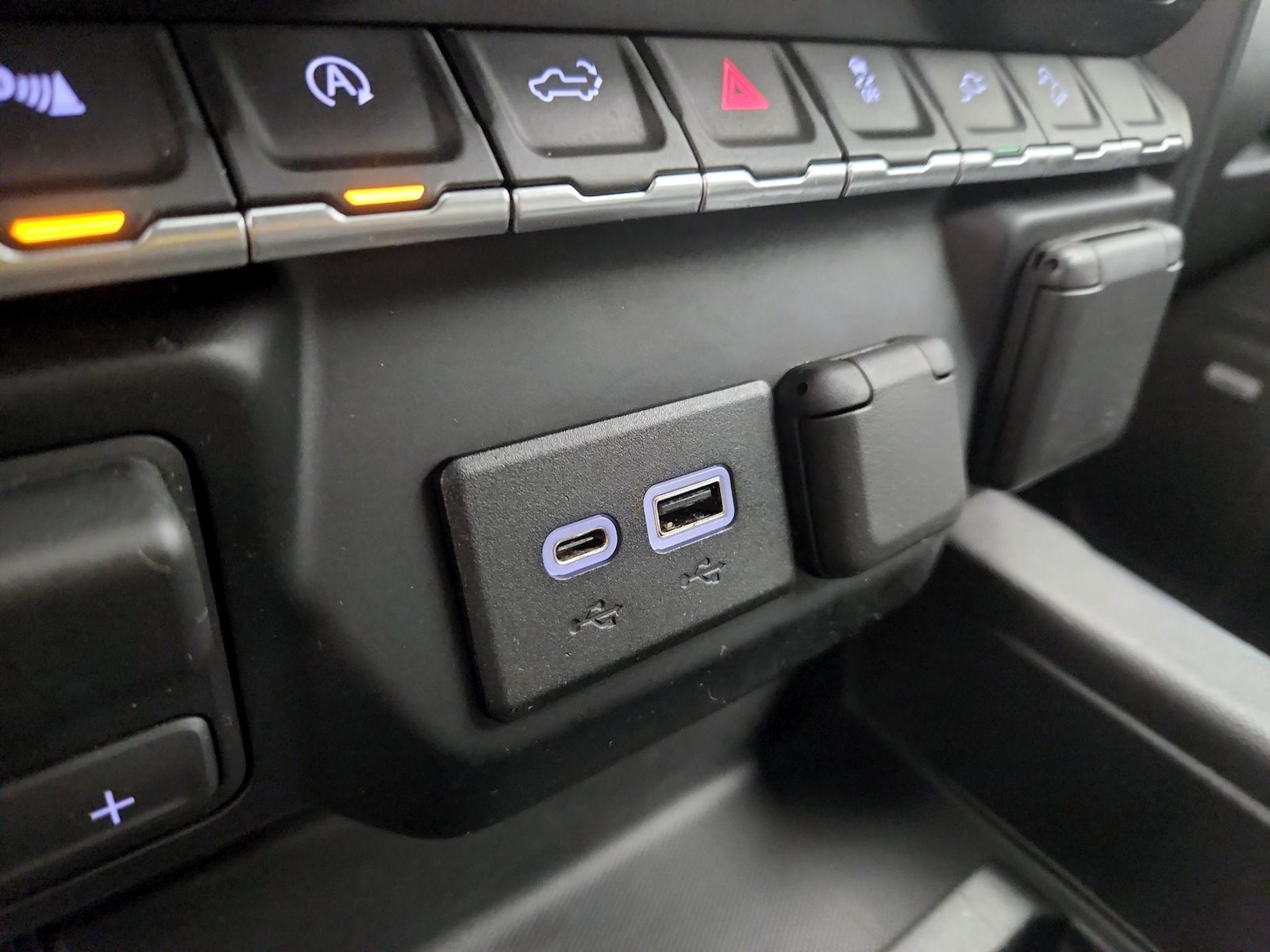 2019 Chevrolet Silverado 1500 LT Trail Boss - Photo 19