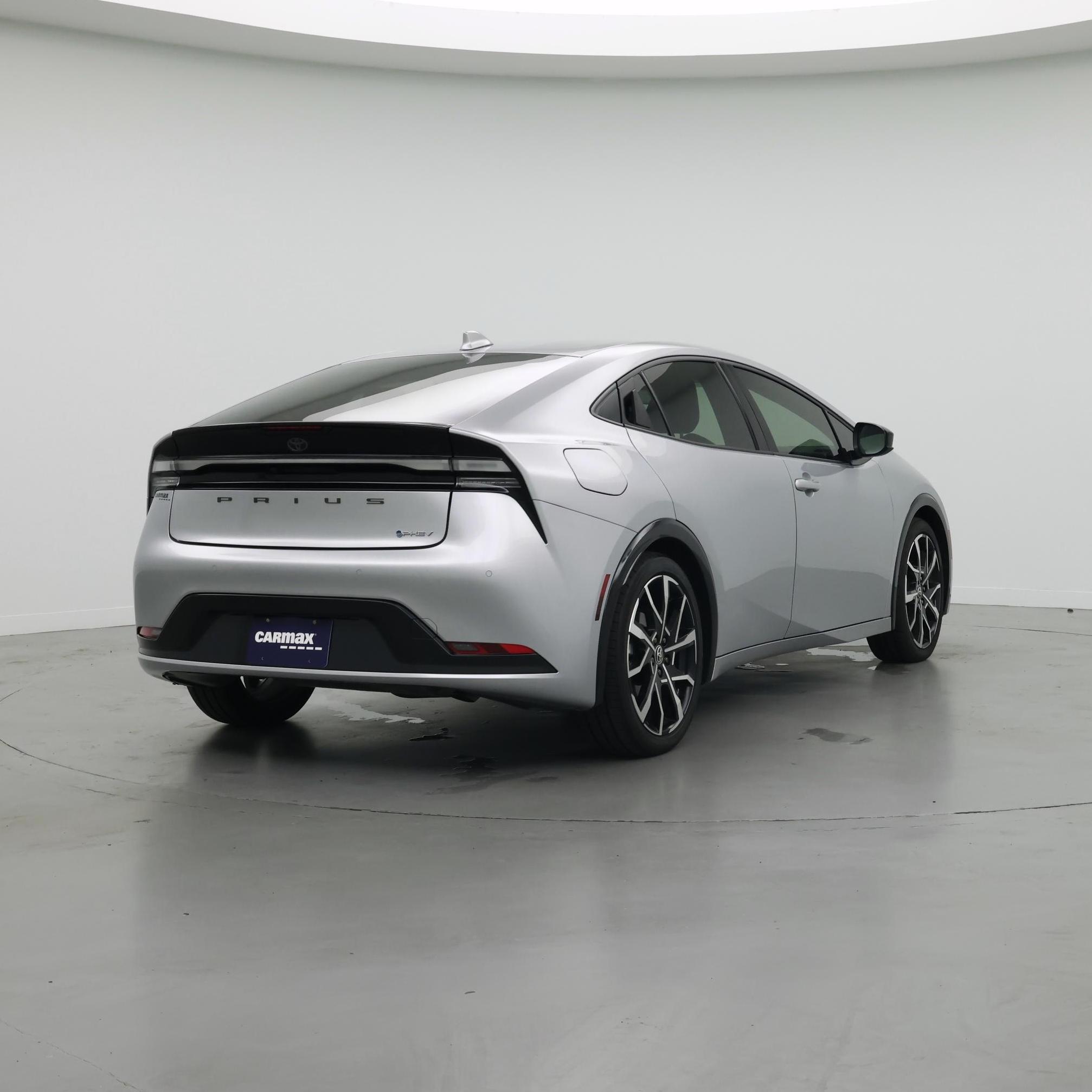 Thumbnail: 2025 Toyota Prius - 8