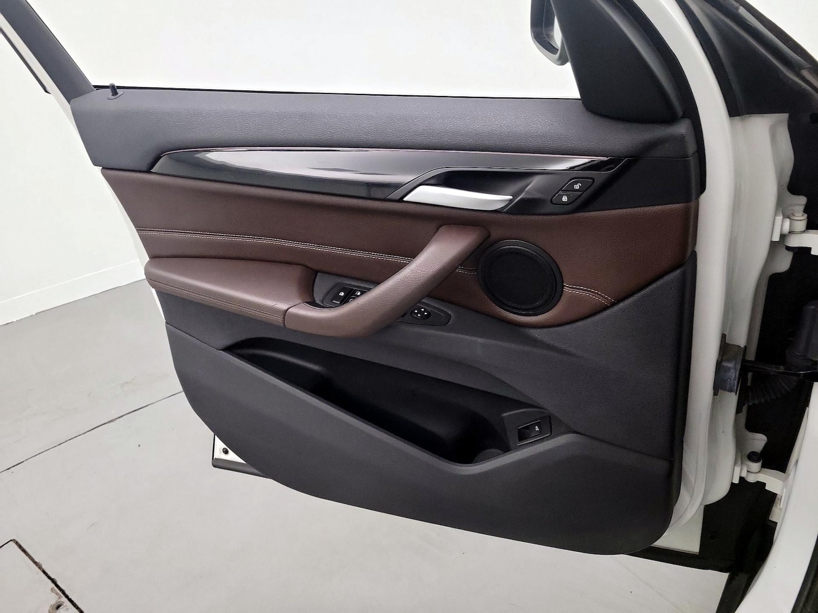 2018 BMW X1 28i - Photo 13