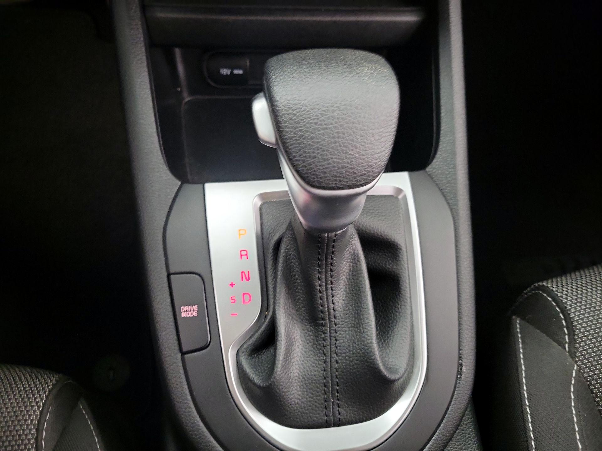 Thumbnail: 2024 Kia Forte - 17
