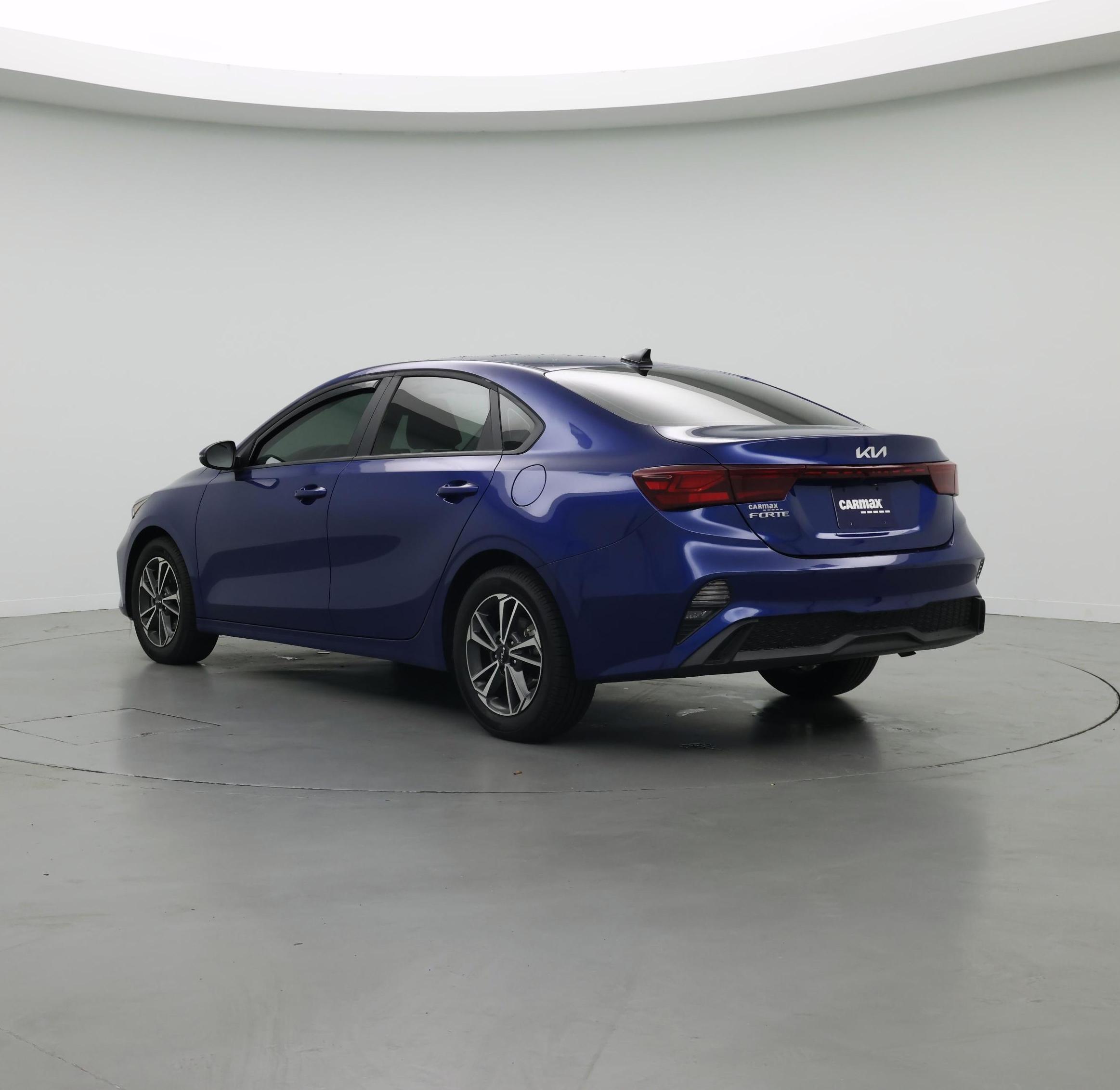 Thumbnail: 2024 Kia Forte - 2
