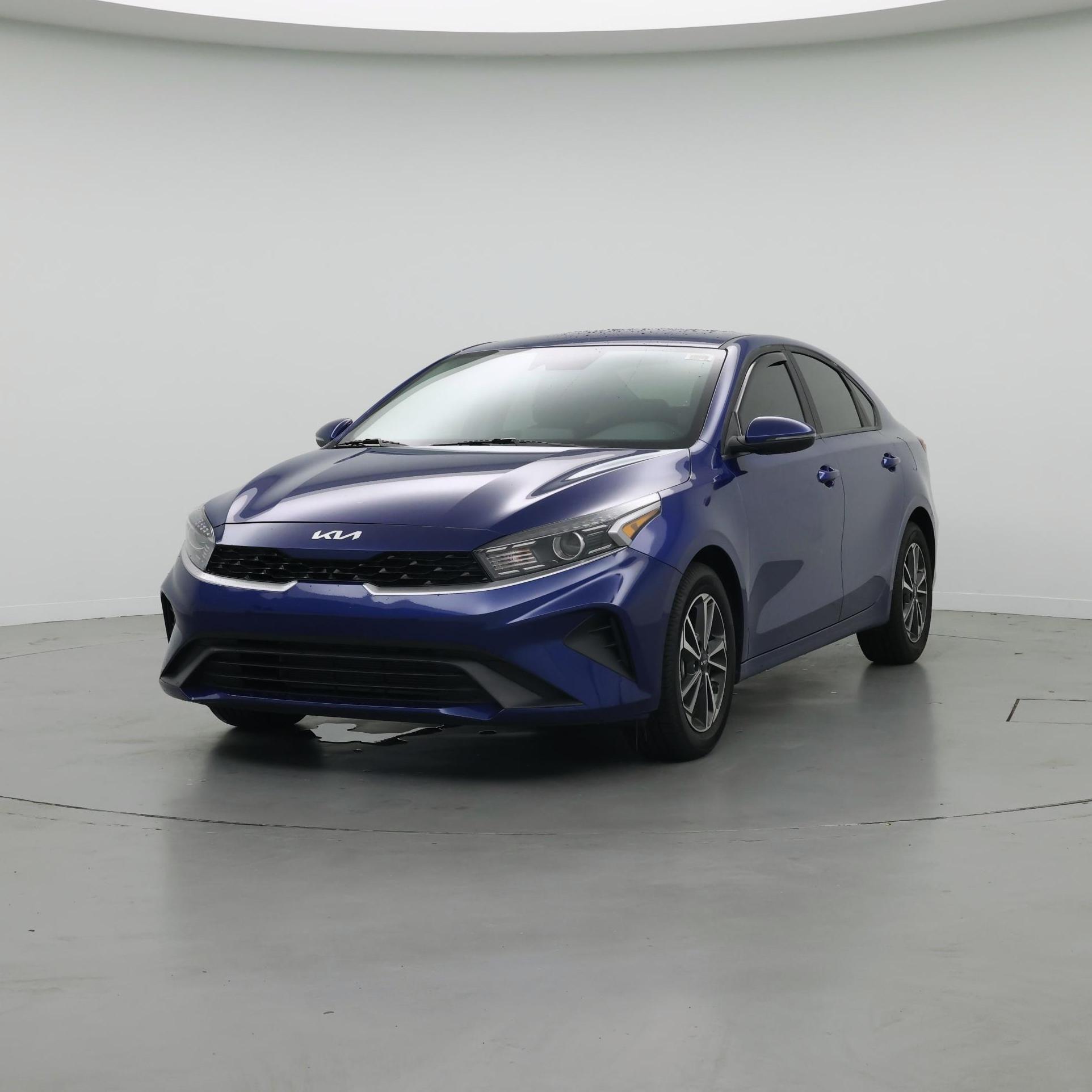 Thumbnail: 2024 Kia Forte - 4