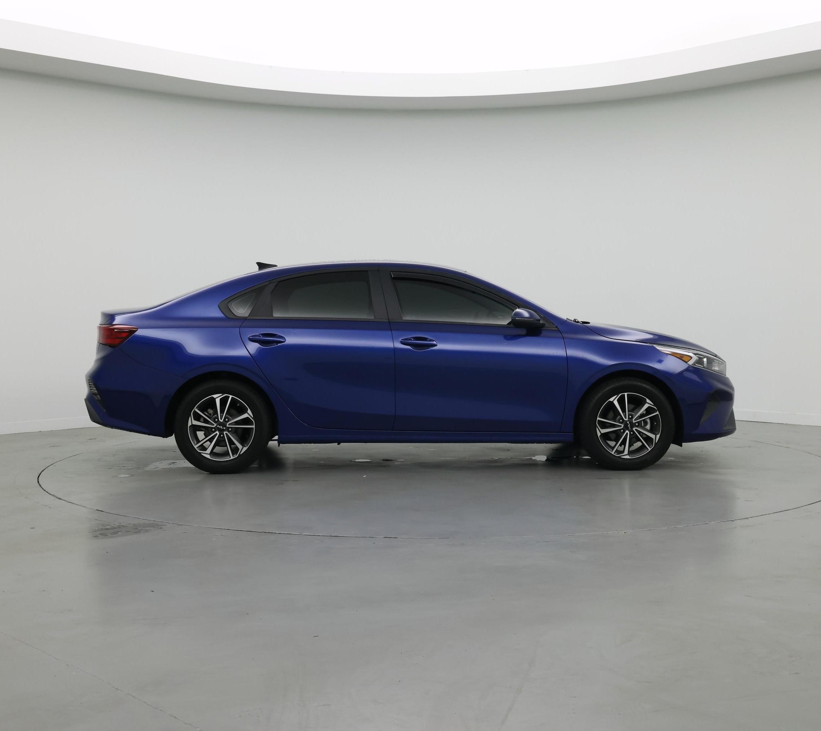 Thumbnail: 2024 Kia Forte - 7