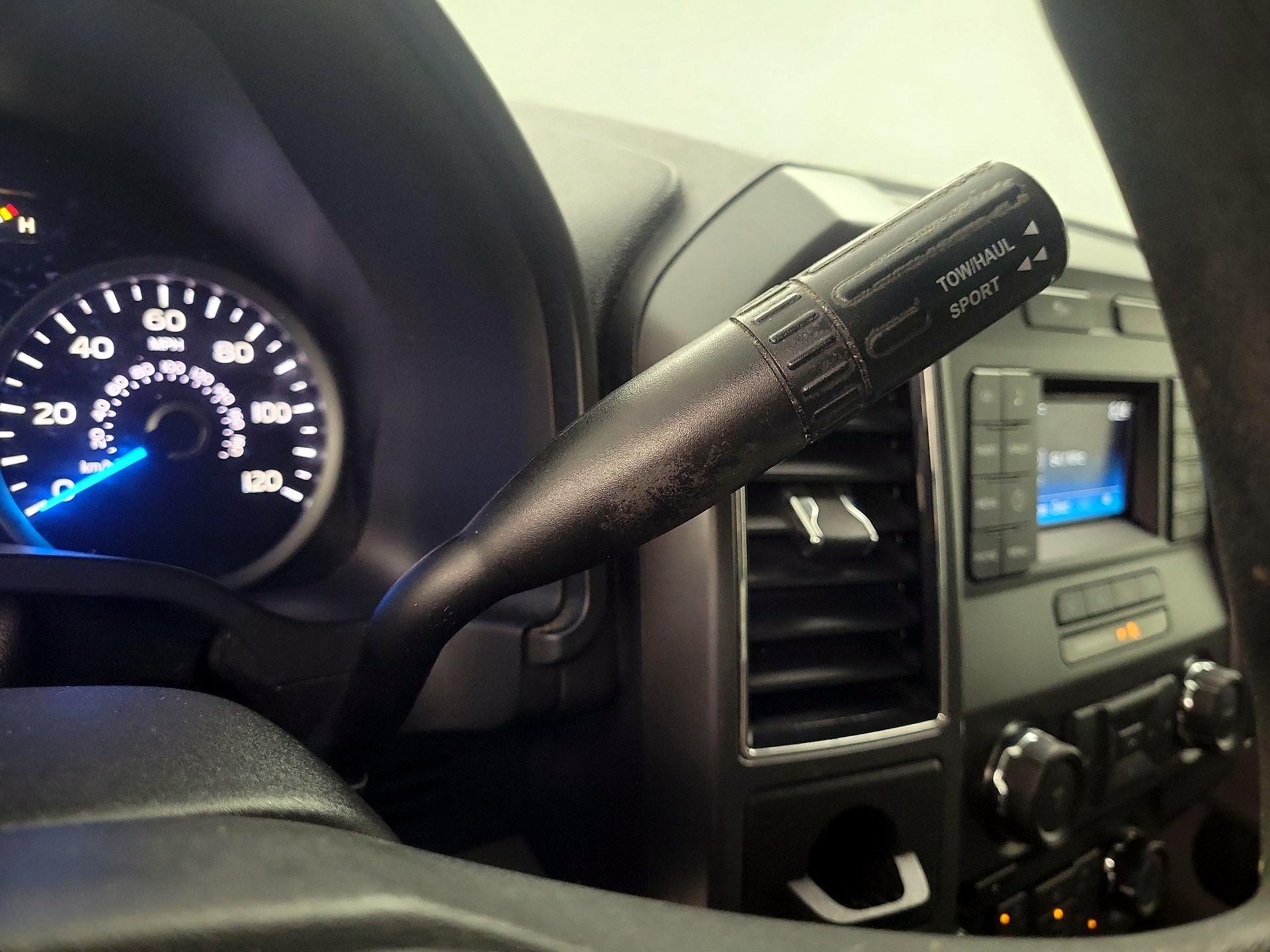 Thumbnail: 2017 Ford F-150 - 16