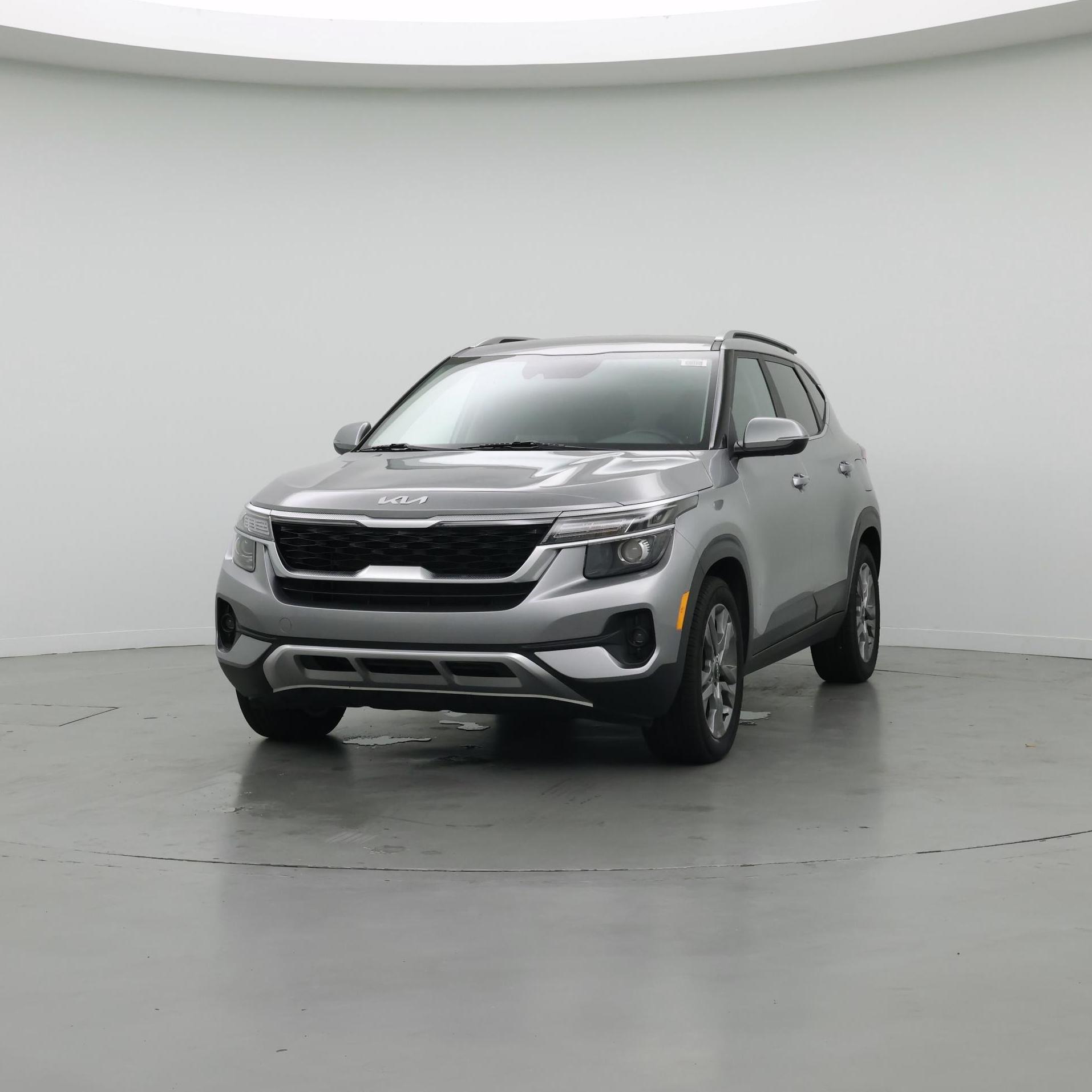 Thumbnail: 2022 Kia Seltos - 4