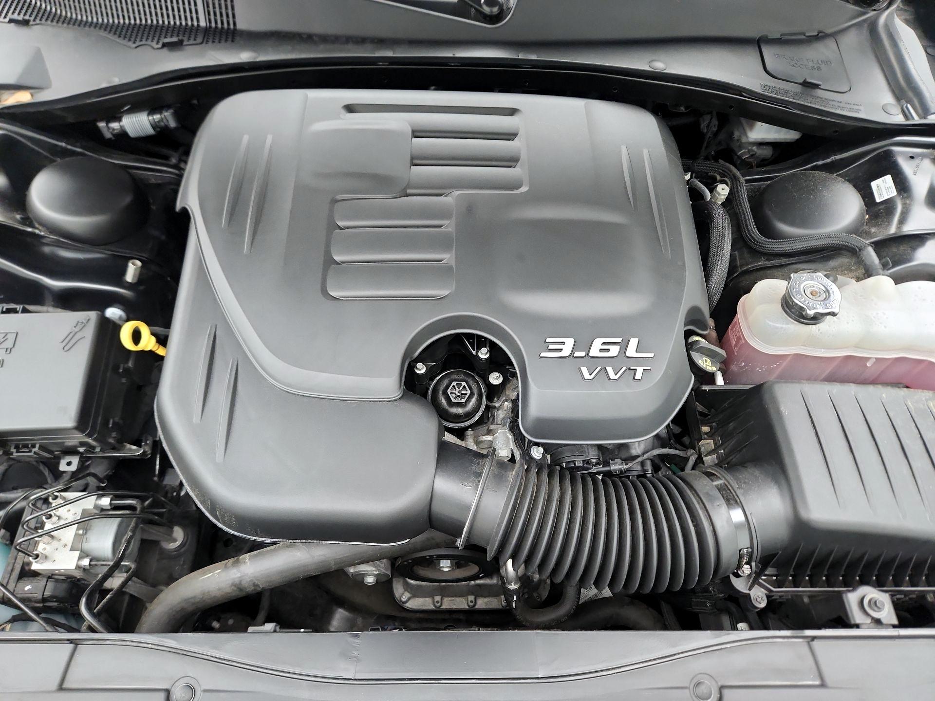 Thumbnail: 2023 Chrysler 300 - 19