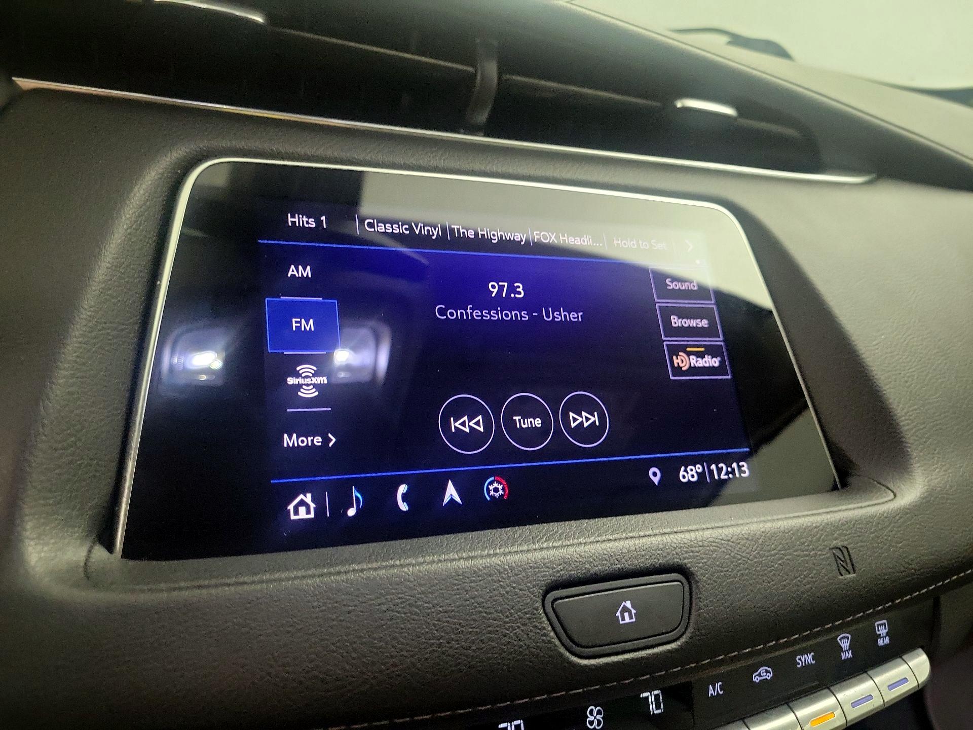Thumbnail: 2019 Cadillac XT4 - 16