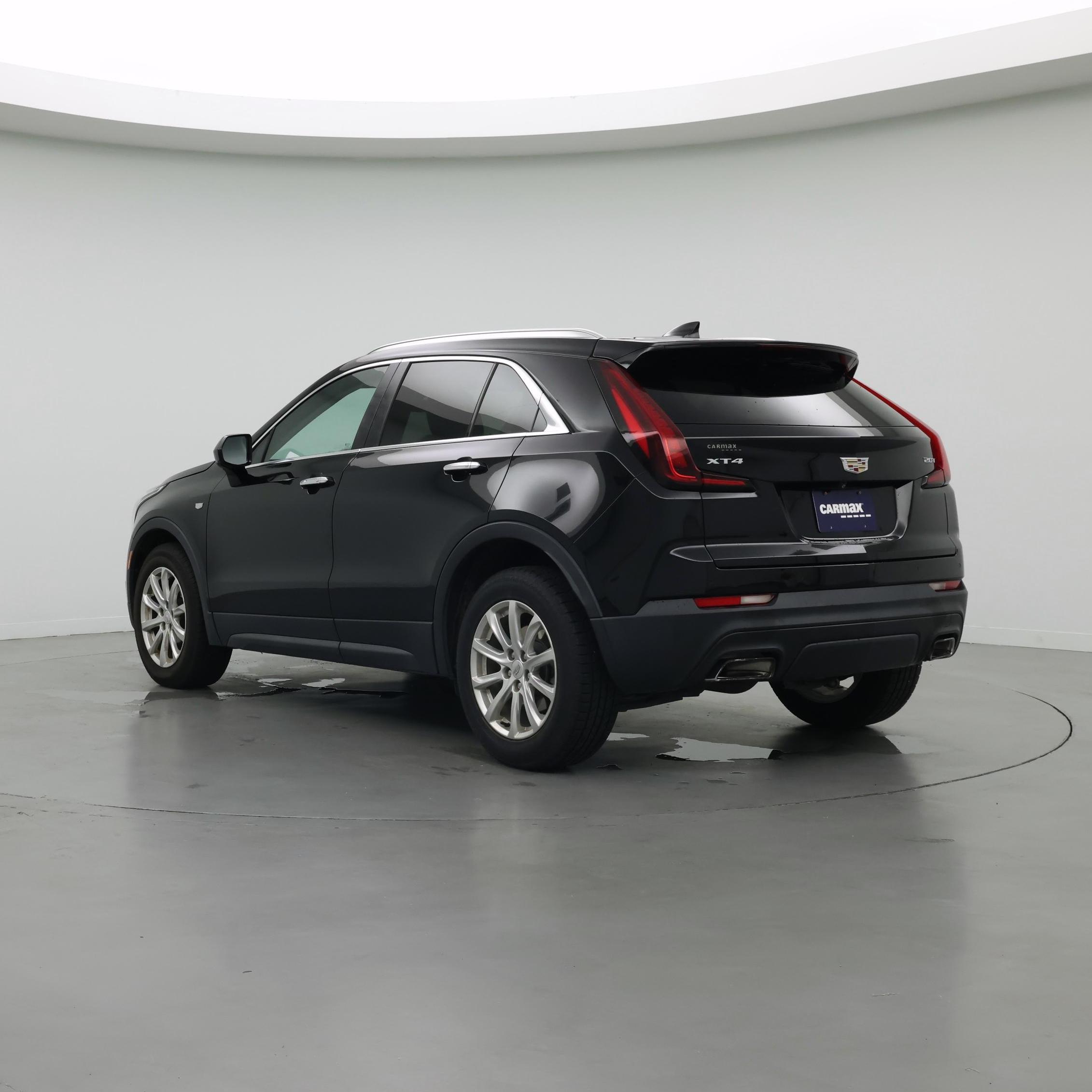 Thumbnail: 2019 Cadillac XT4 - 2