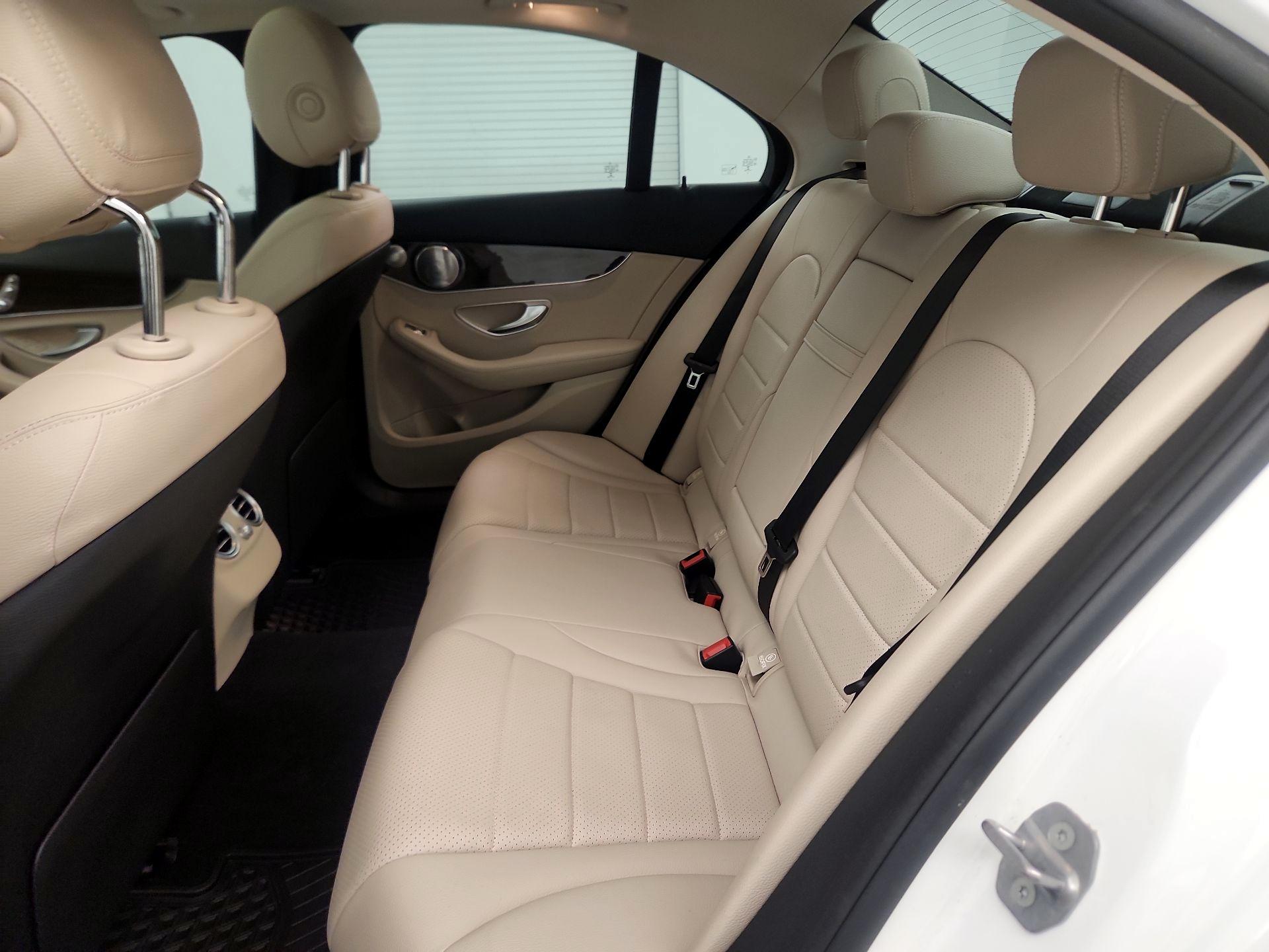 Thumbnail: 2021 Mercedes-Benz C-Class - 19
