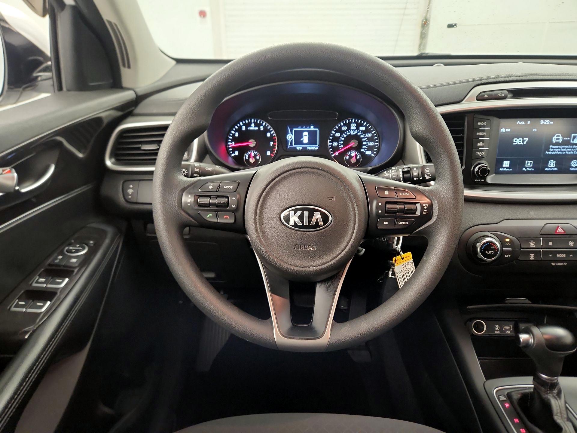 Thumbnail: 2018 Kia Sorento - 10