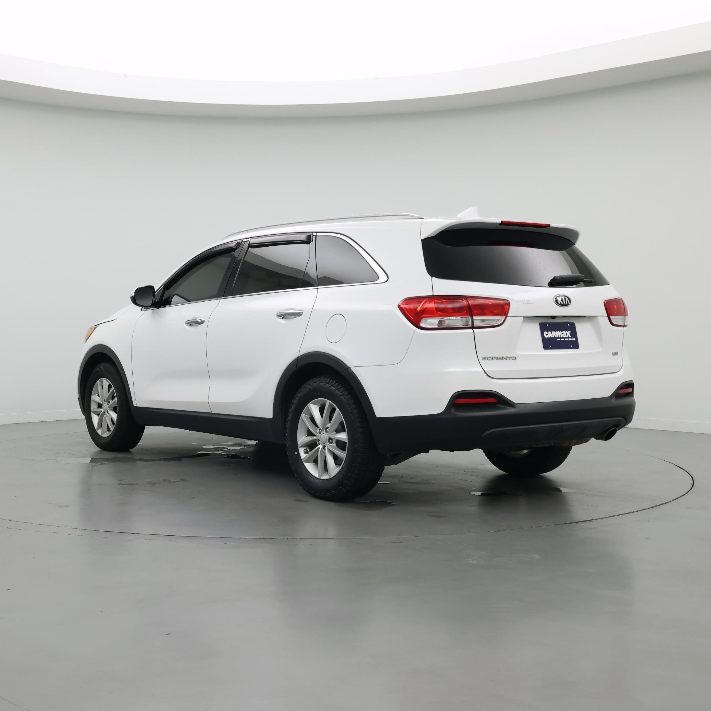 Thumbnail: 2018 Kia Sorento - 2