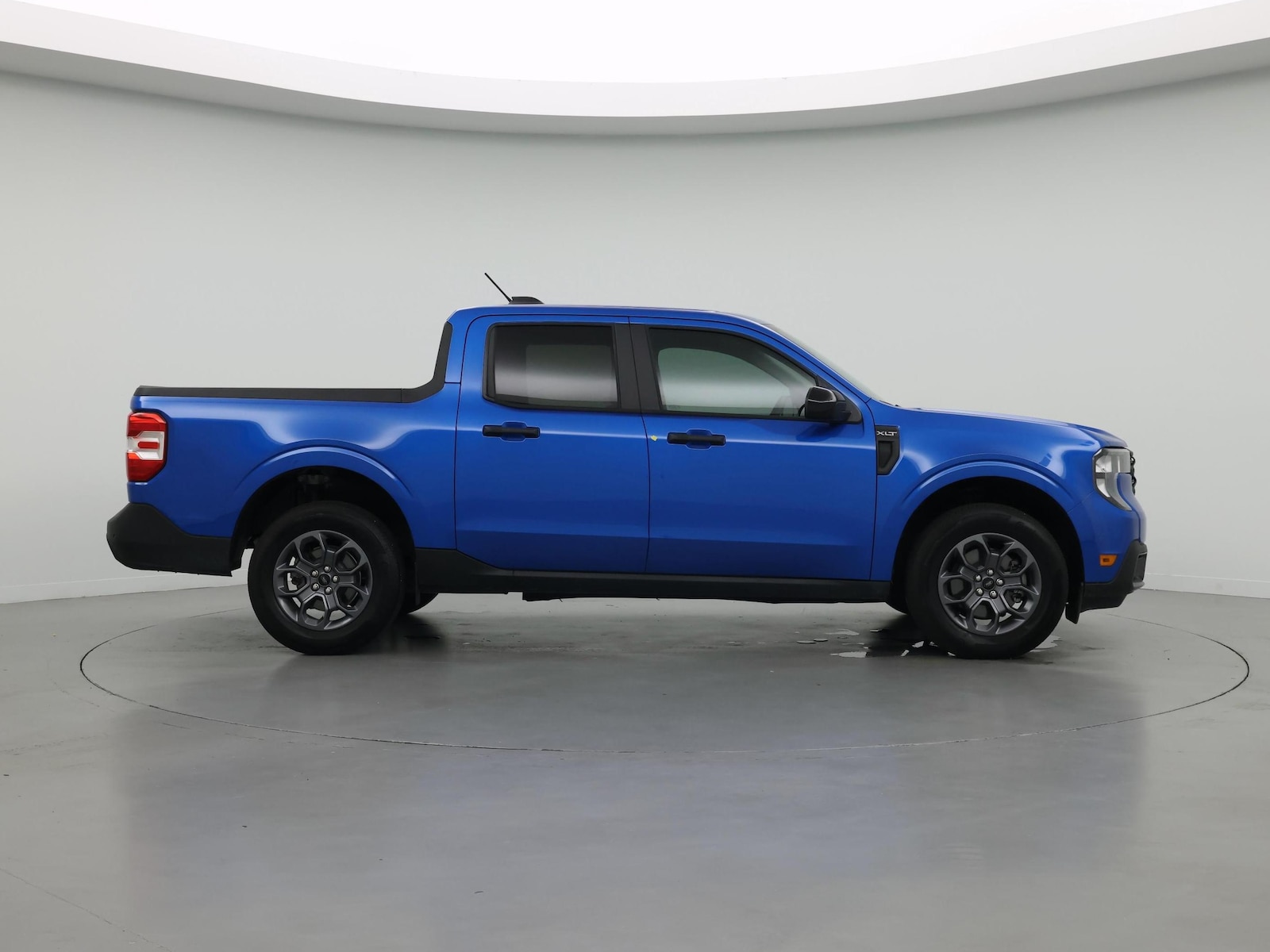 2025 Ford Maverick XLT - Photo 8