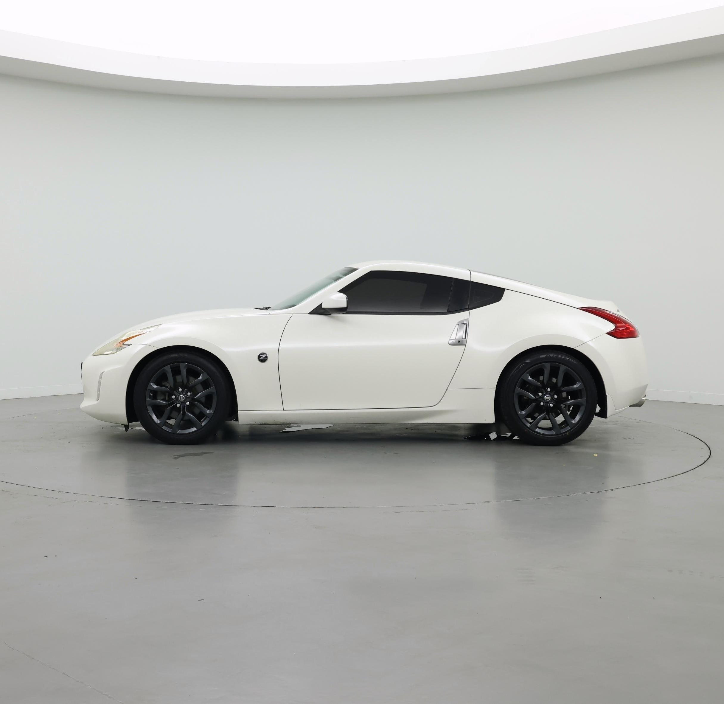 Thumbnail: 2016 Nissan Z - 3