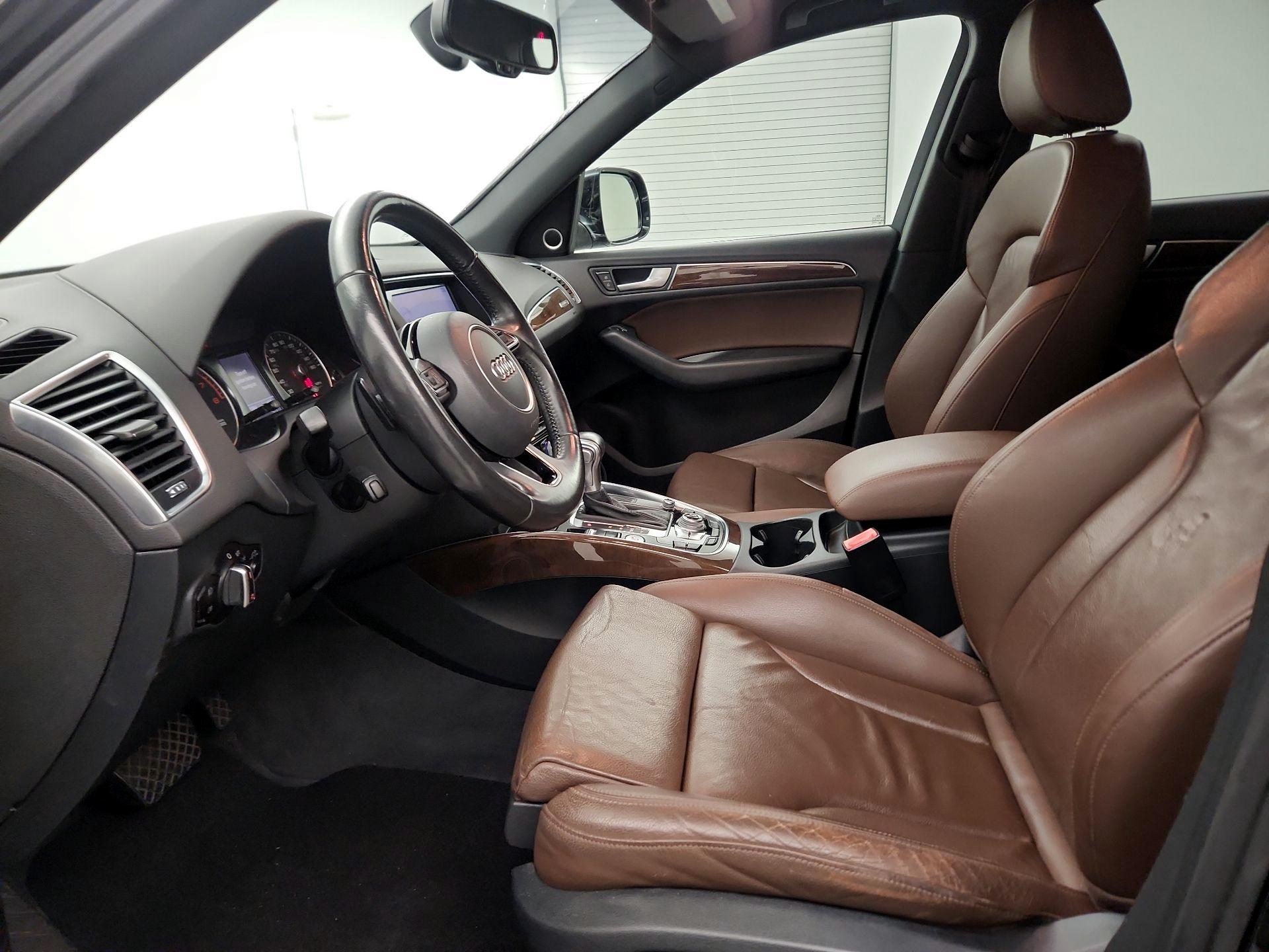 Thumbnail: 2015 Audi Q5 - 11