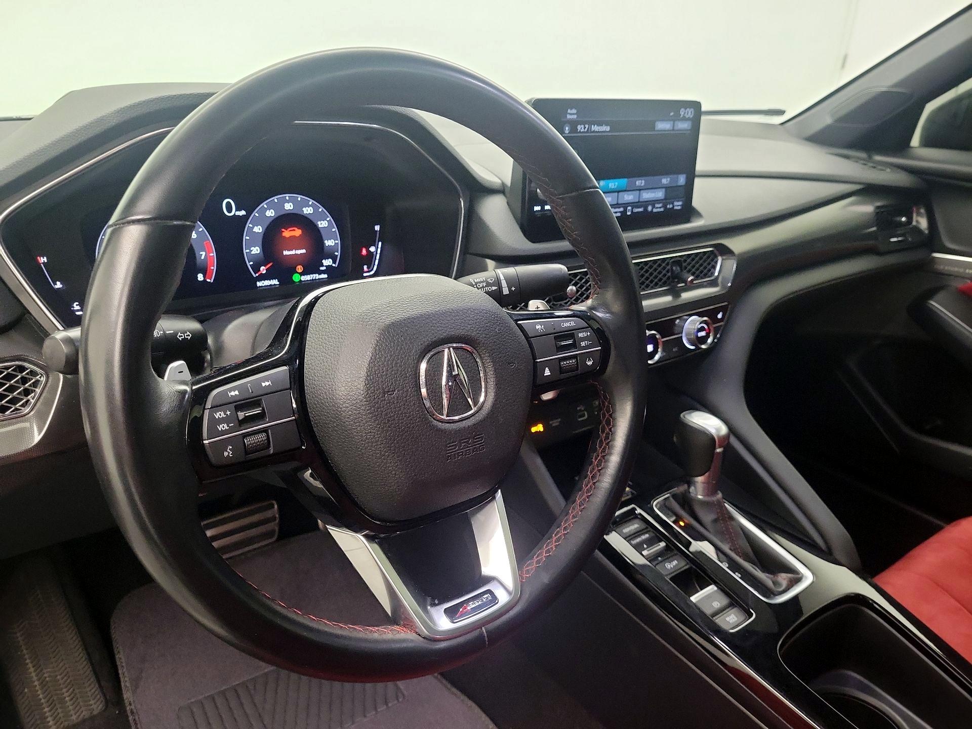Thumbnail: 2023 Acura Integra - 9