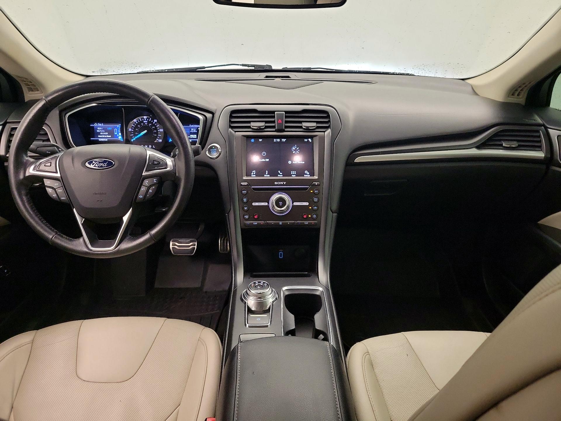 Thumbnail: 2017 Ford Fusion - 9