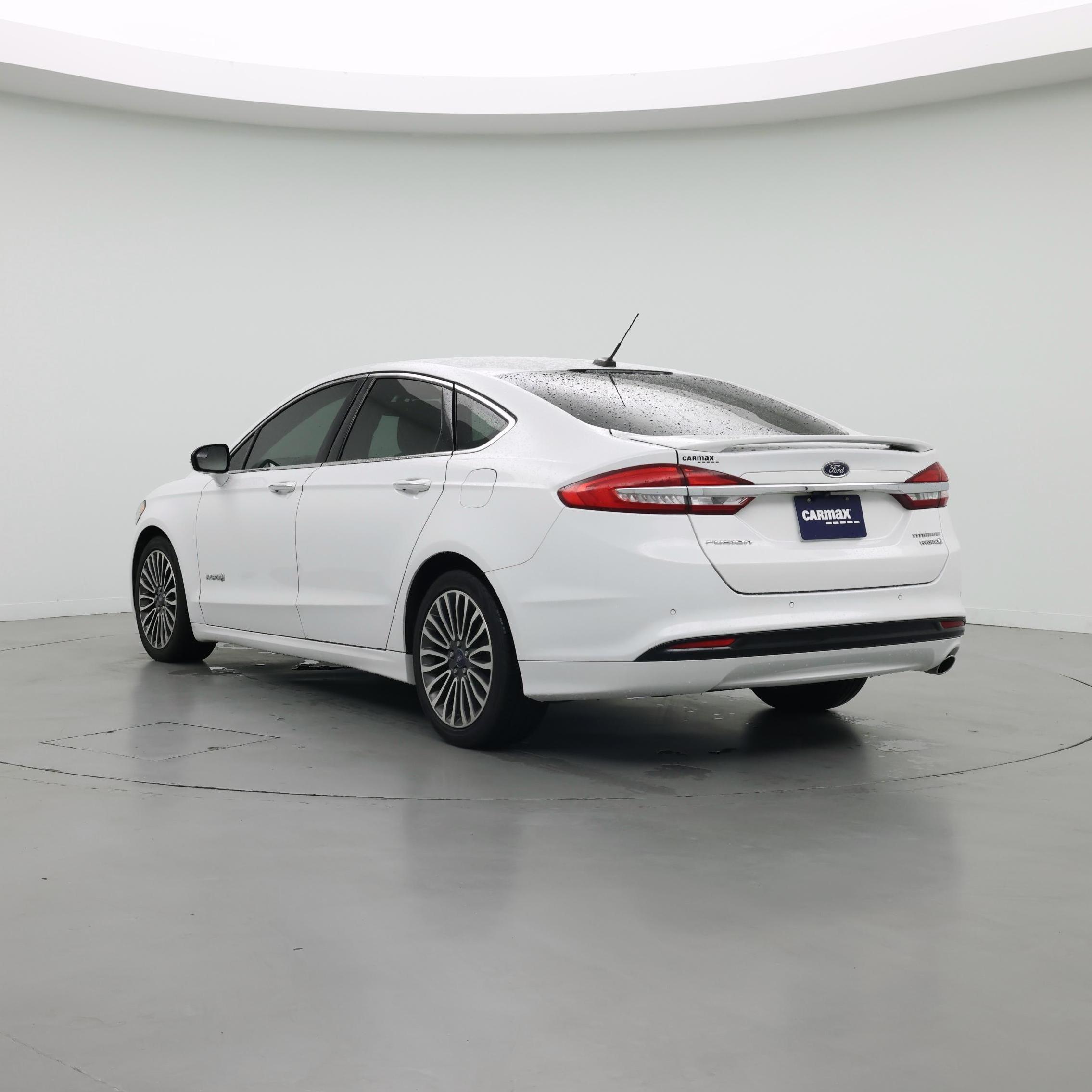 Thumbnail: 2017 Ford Fusion - 2