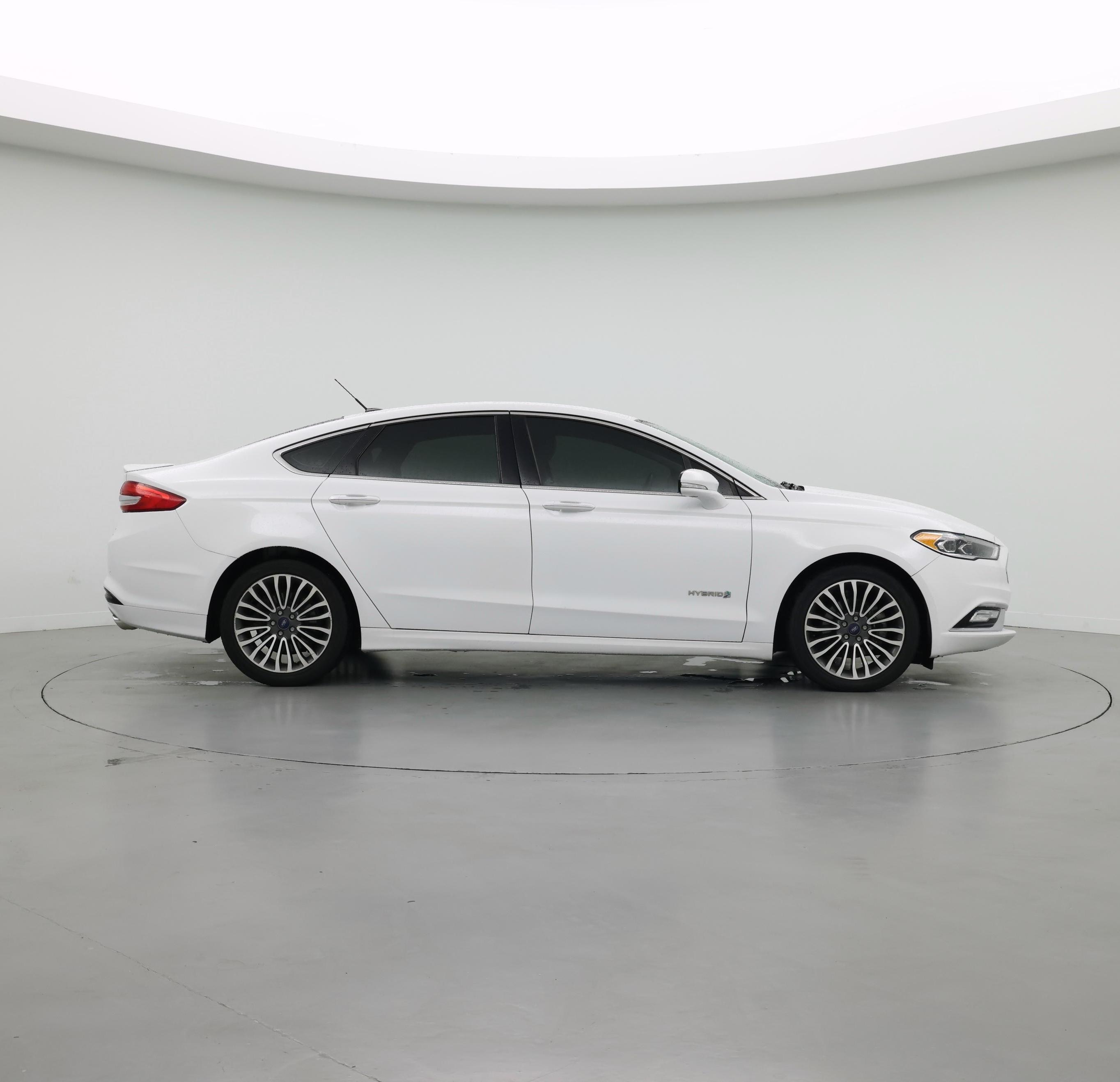 Thumbnail: 2017 Ford Fusion - 7