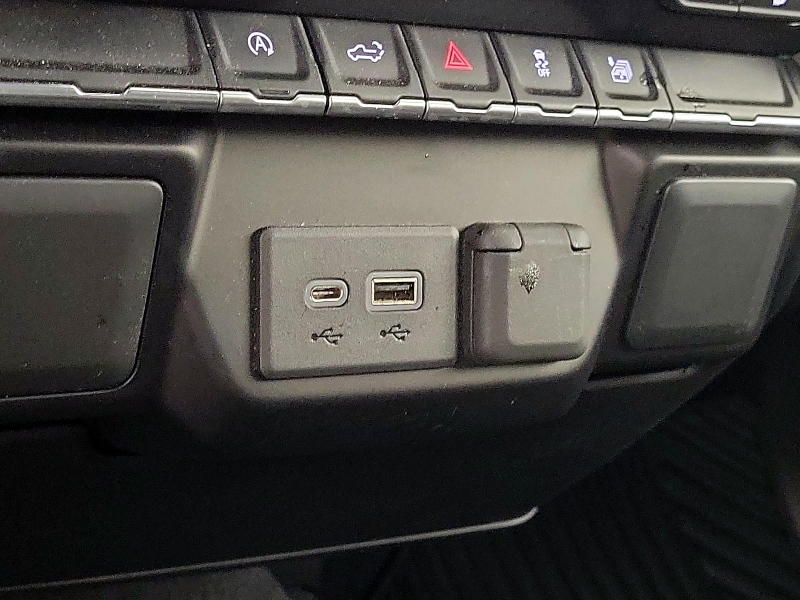 2020 GMC Sierra 1500 Elevation - Photo 17