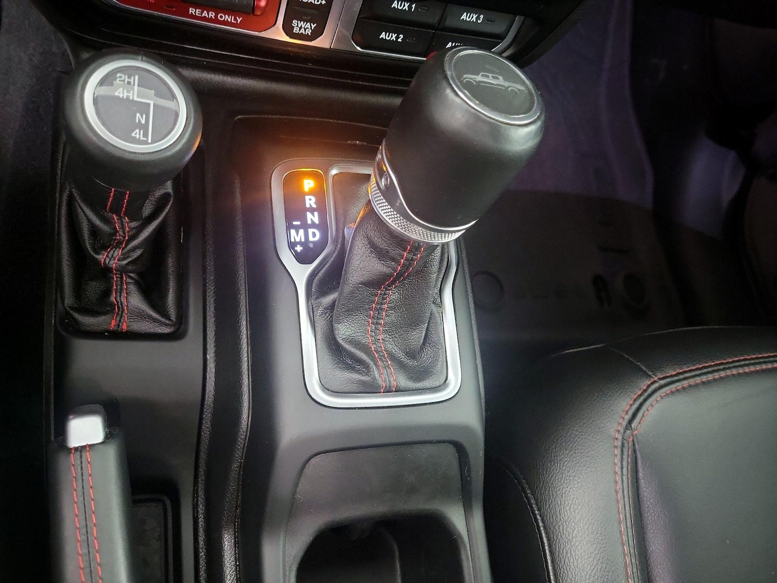 2022 Jeep Gladiator Rubicon - Photo 19