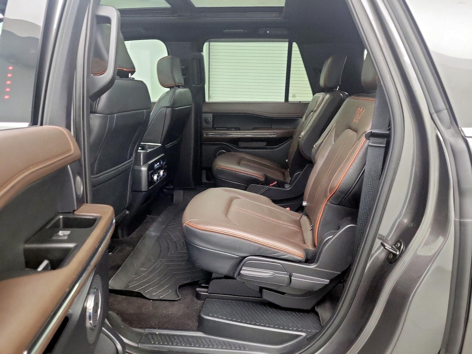Rear Air Conditioning