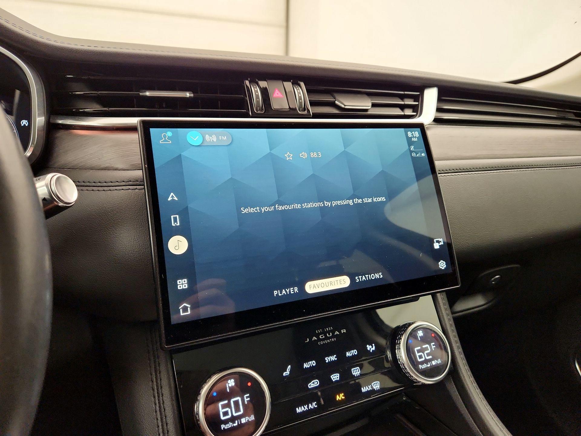 Thumbnail: 2021 Jaguar F-Pace - 16